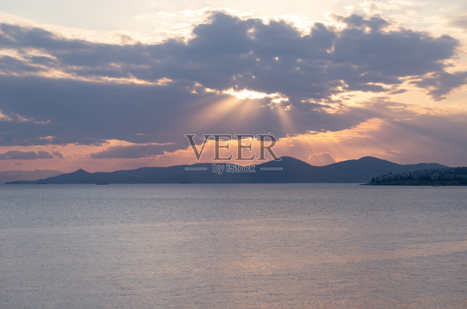 雅典湾的日落照片摄影图片