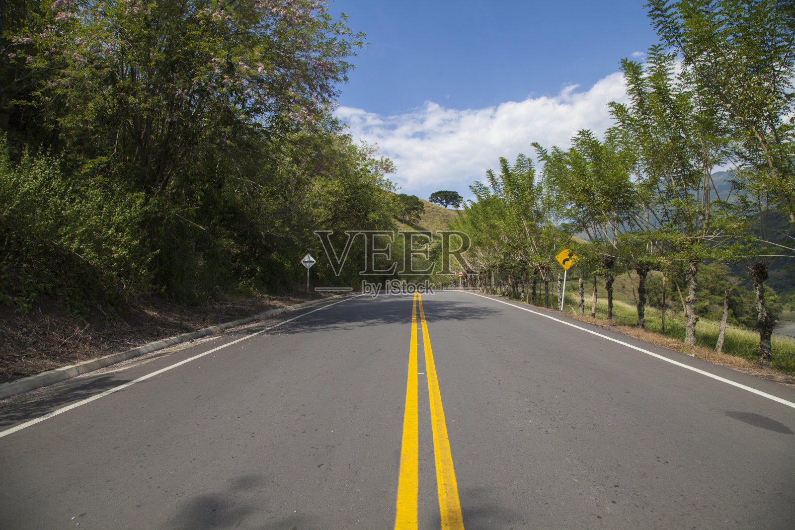 哥伦比亚安提奥基-博格罗，安提奥基亚照片摄影图片