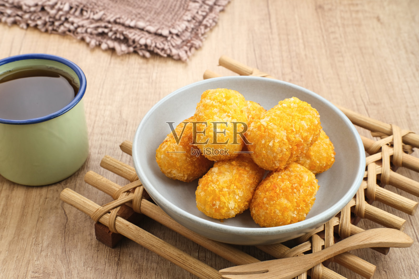 Gethuk Goreng，印尼传统食物照片摄影图片