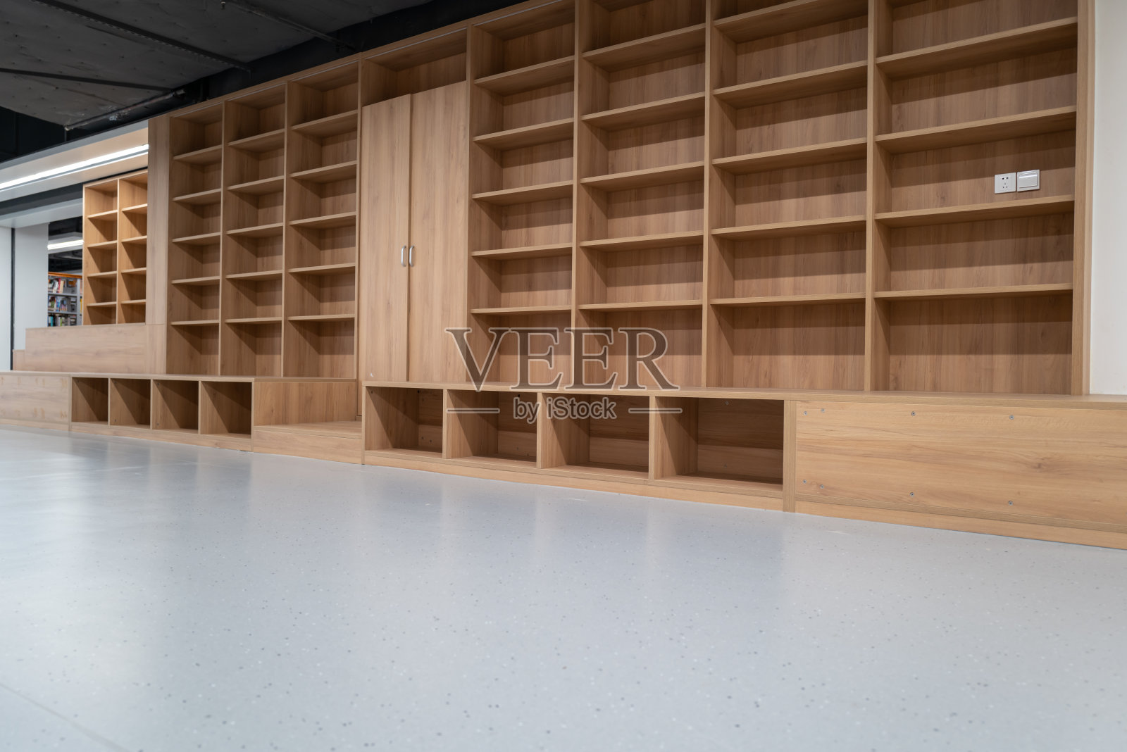 储物墙由木材制成照片摄影图片