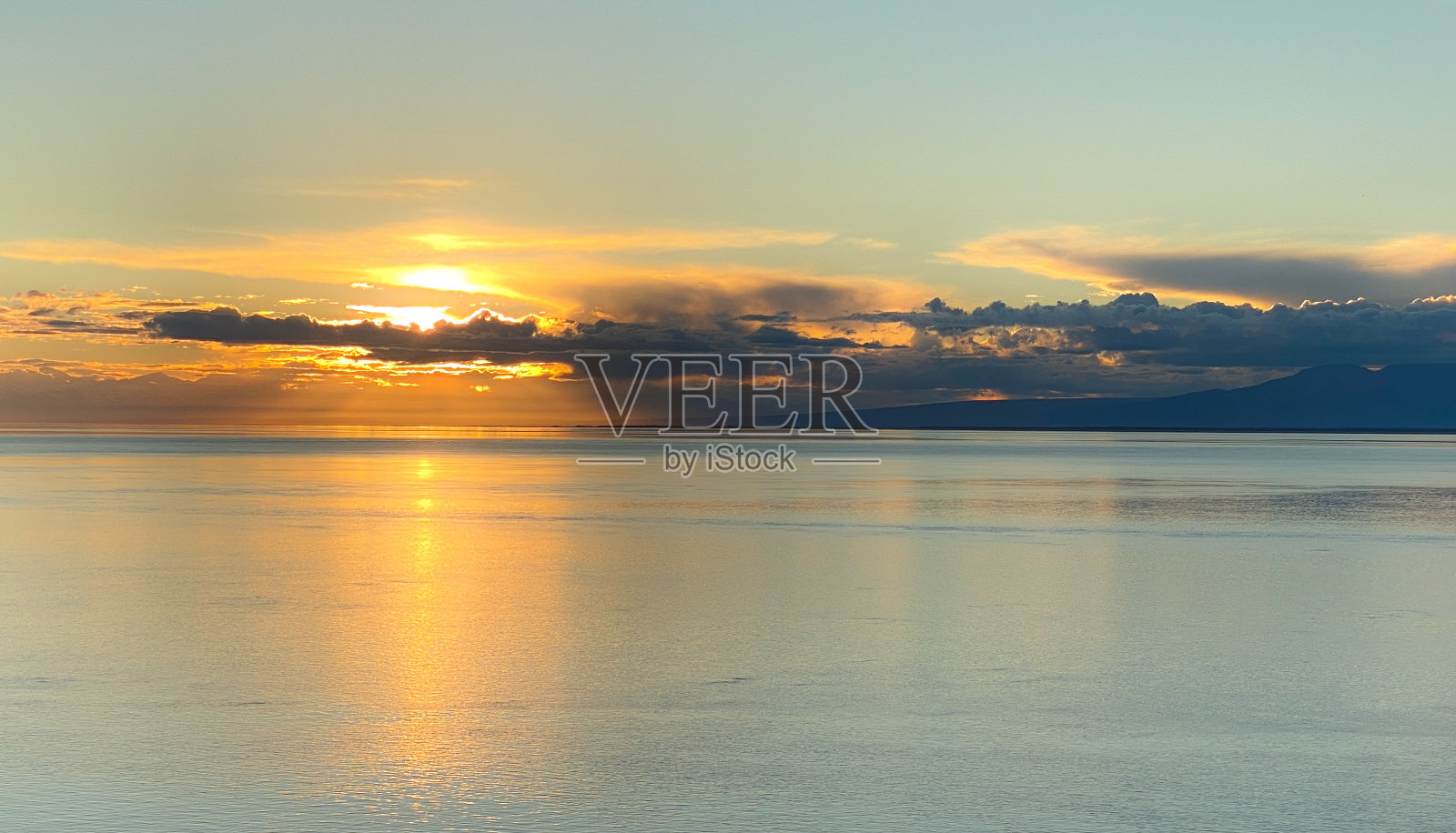 阿拉斯加海岸的日落照片摄影图片