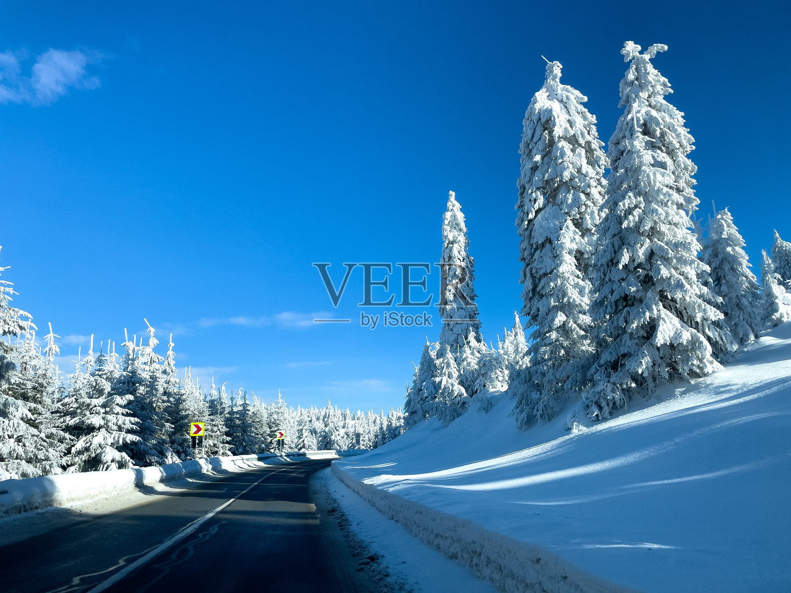 冬天的路照片摄影图片