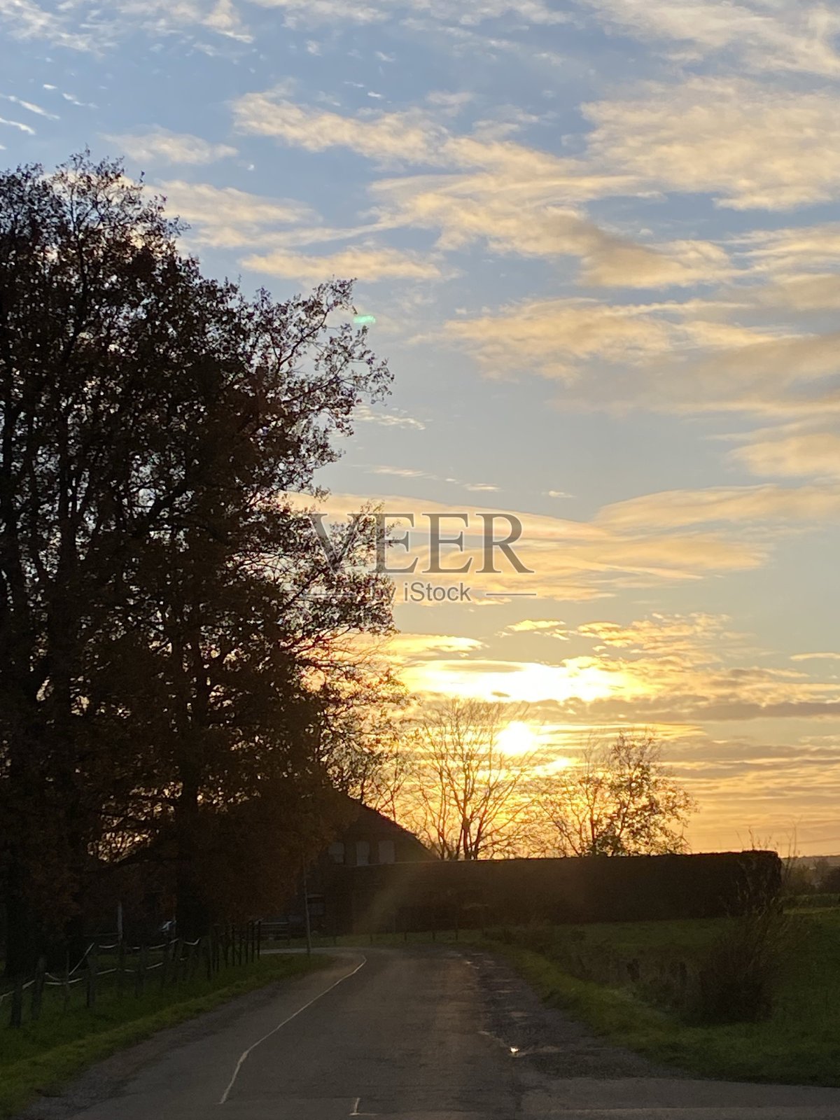 这条路照片摄影图片