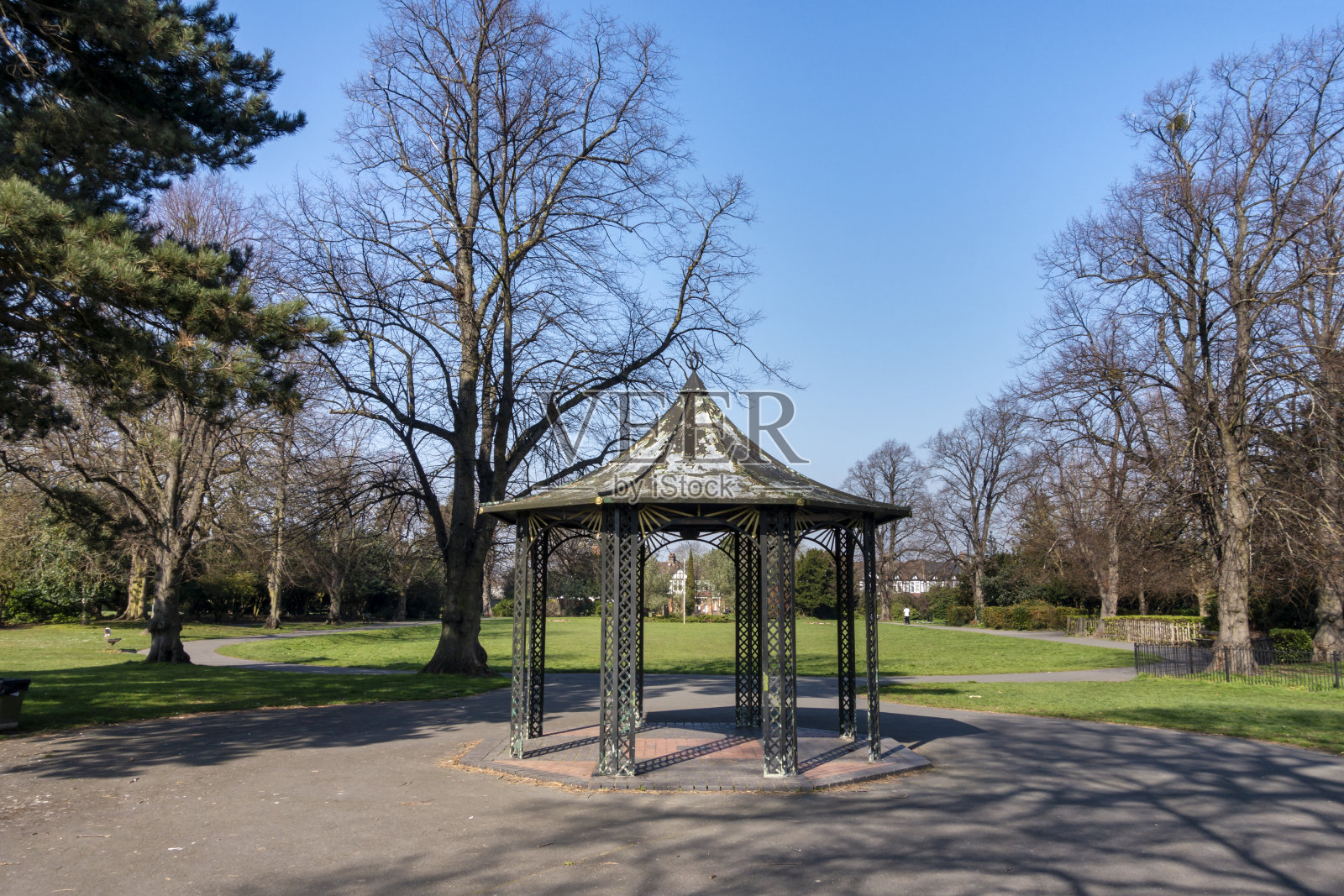 公园里的凉棚照片摄影图片