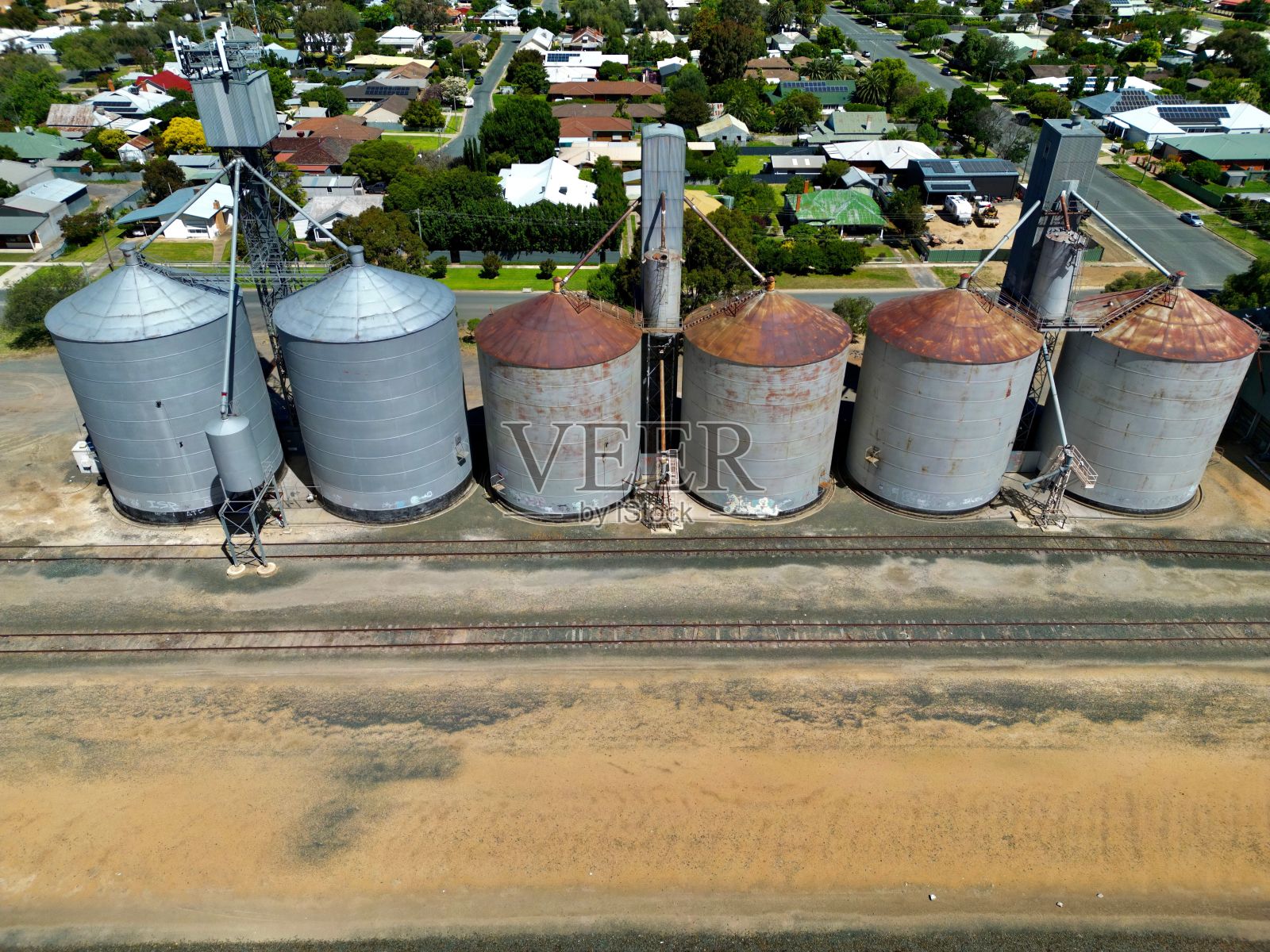 老粮仓鸟瞰图照片摄影图片