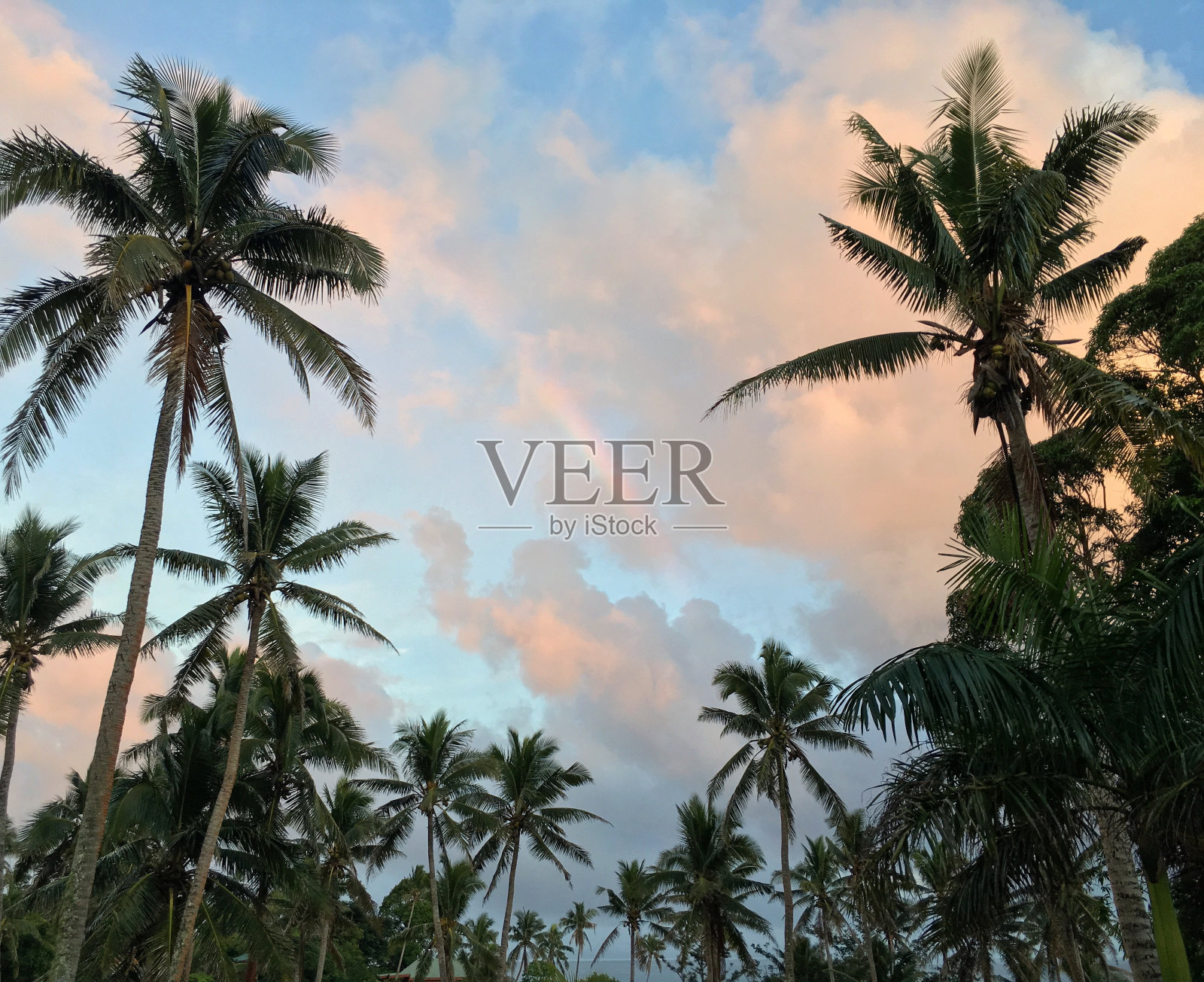 彩虹日出照片摄影图片