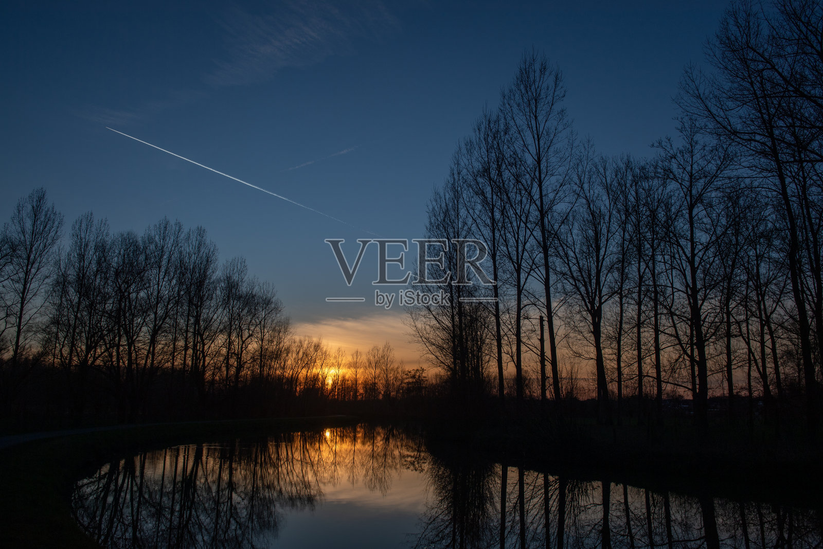 傍晚沿着丹德尔照片摄影图片