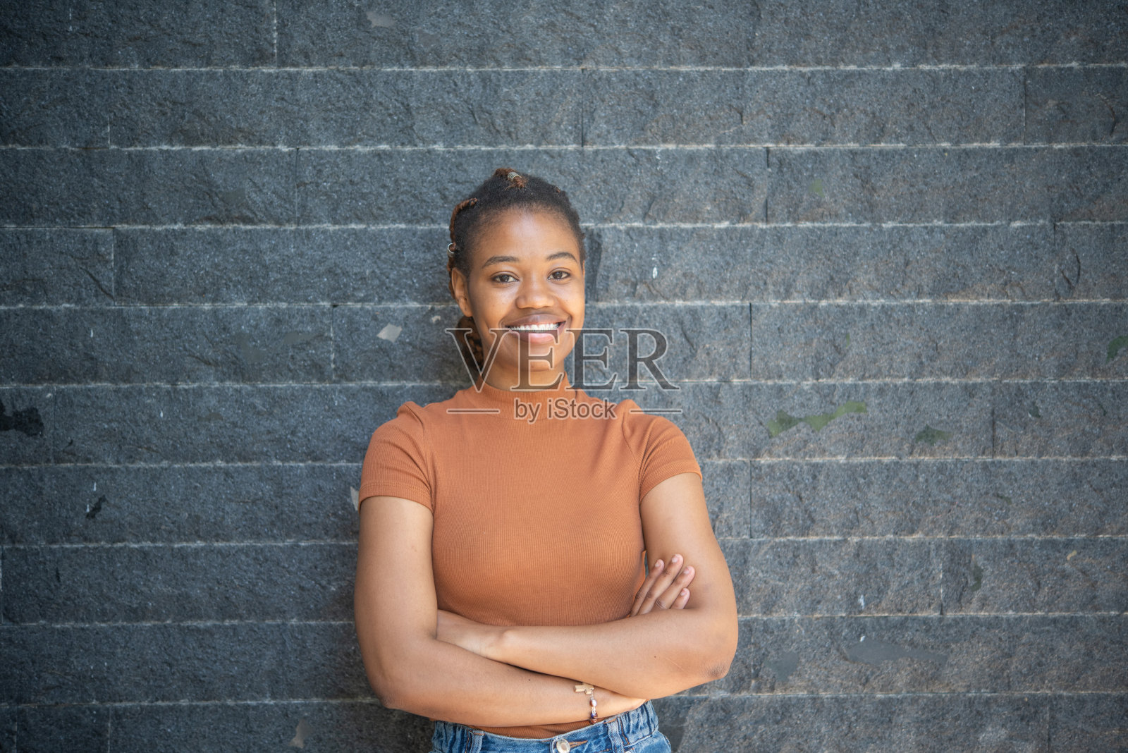 漂亮的年轻女子的头像照片摄影图片