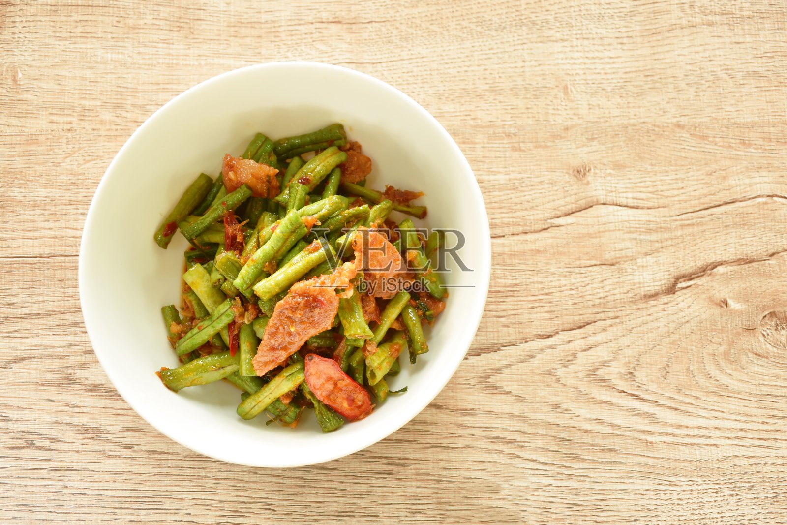 香辣煸炒四季豆炒肥肉照片摄影图片