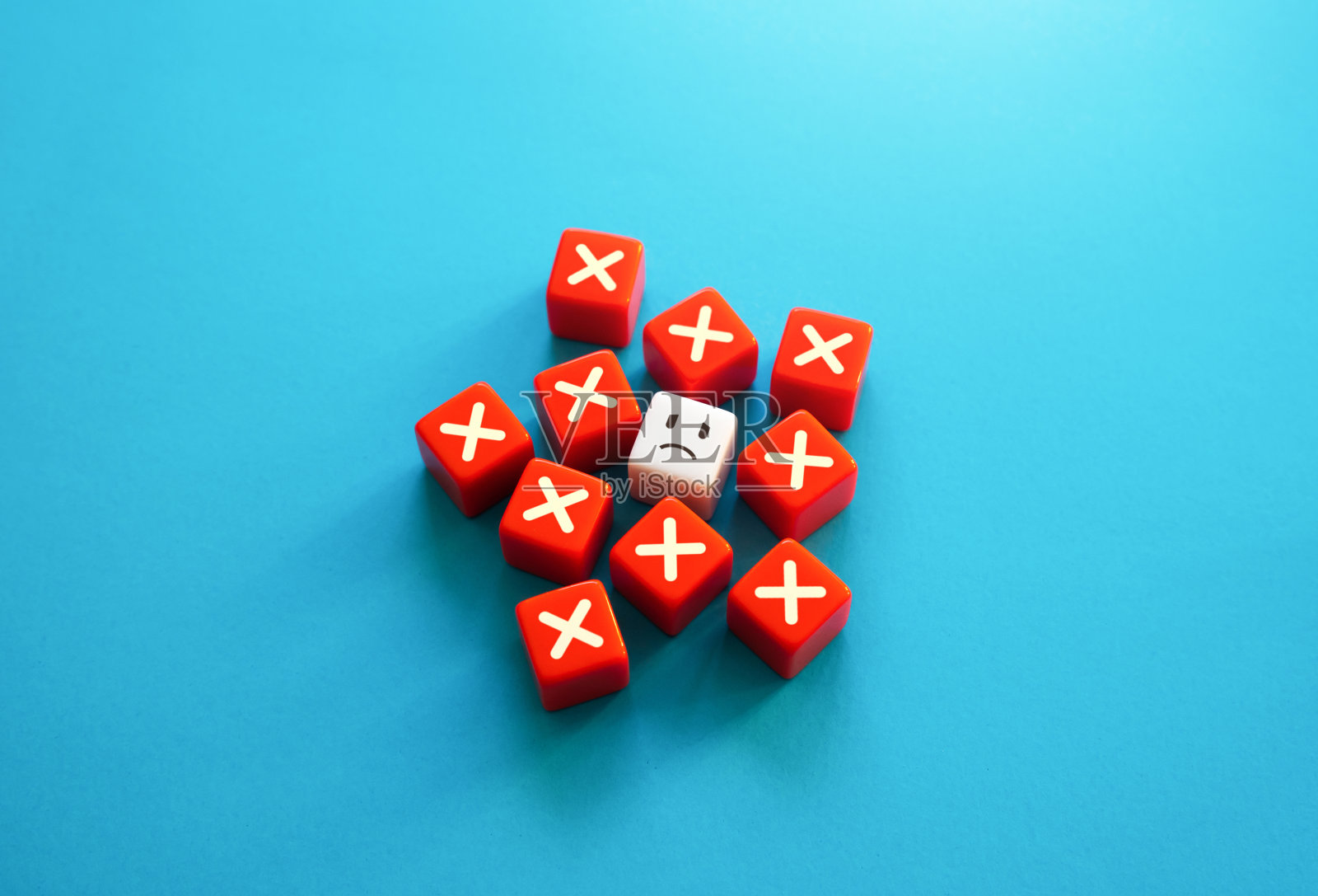 自卑感。照片摄影图片