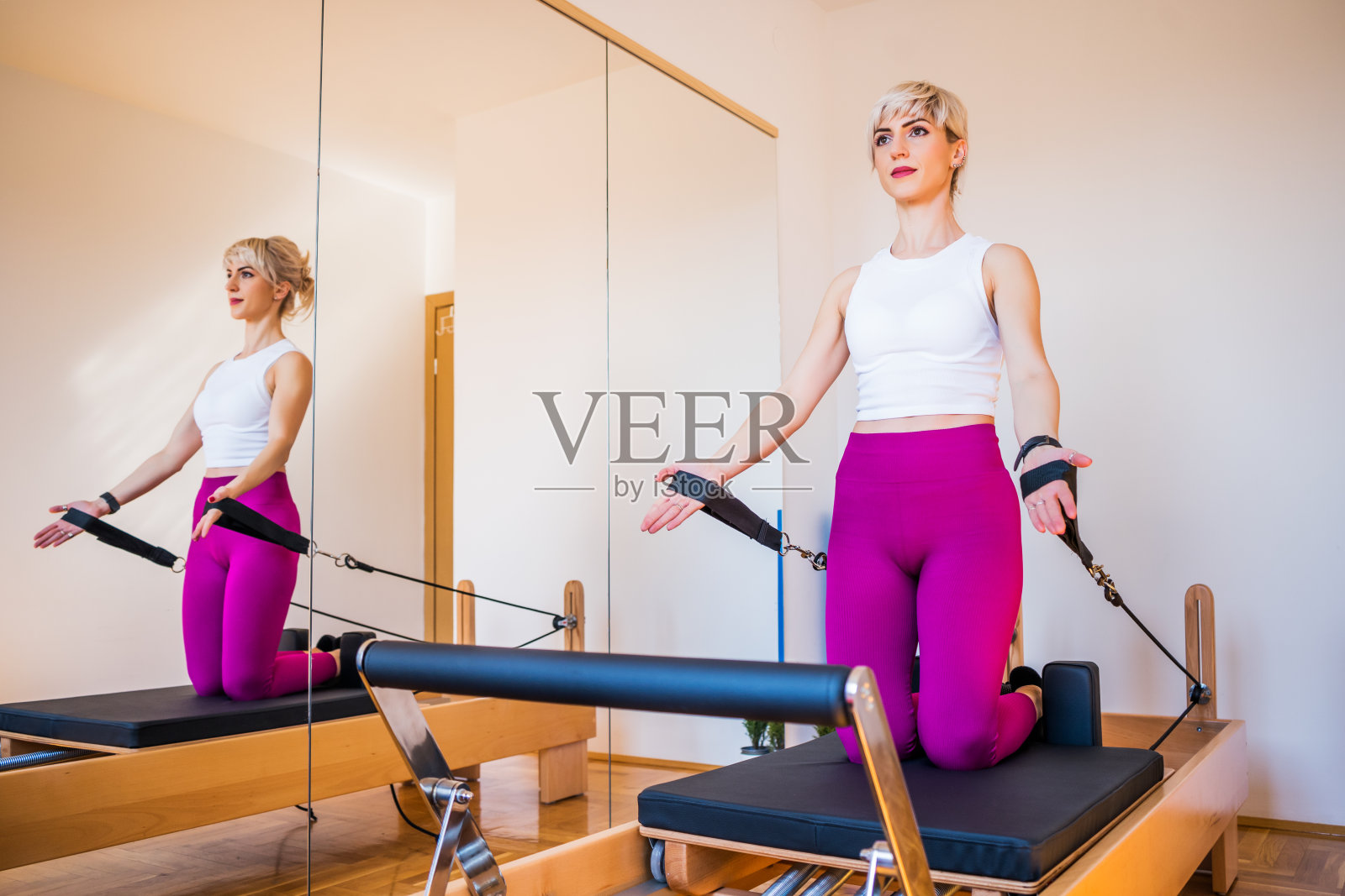 普拉提改革运动照片摄影图片