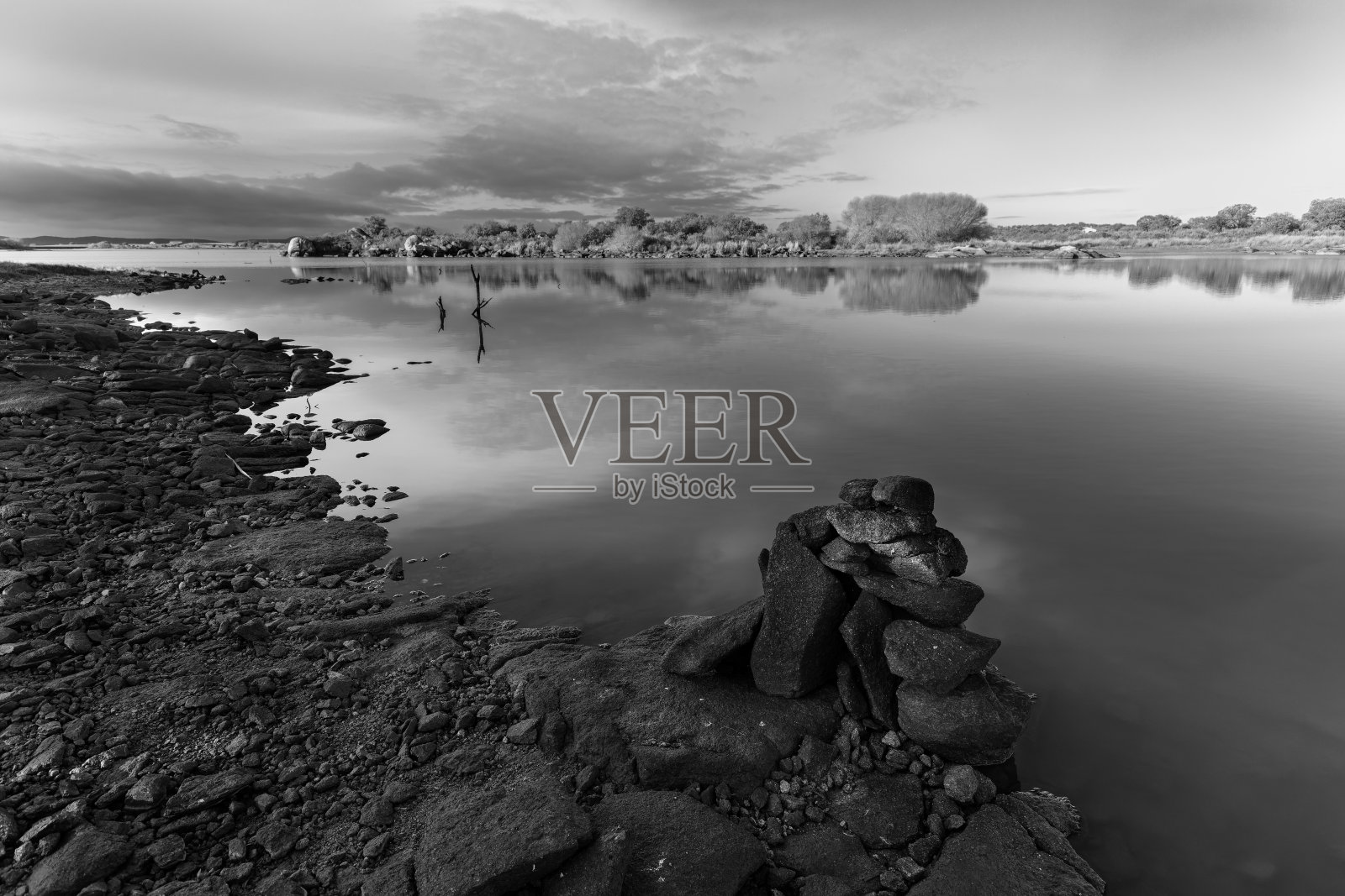 Molano水库照片摄影图片