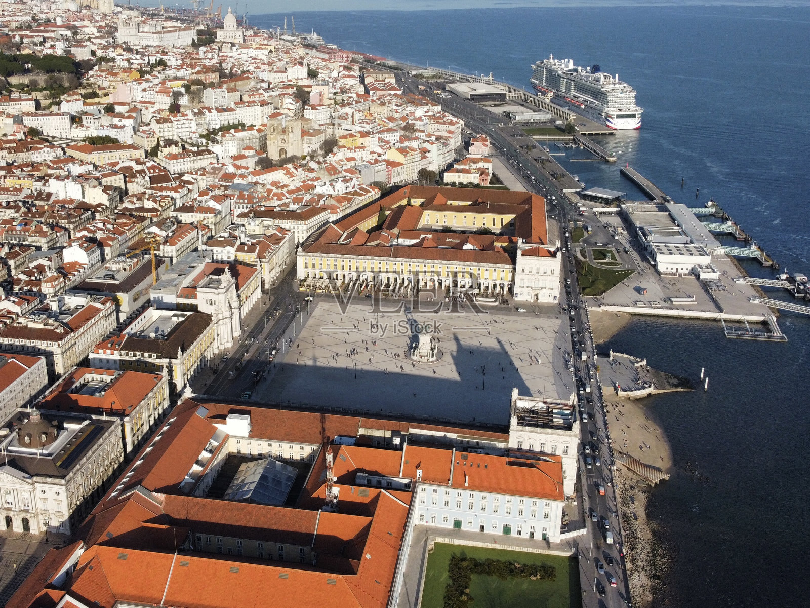 葡萄牙里斯本的鸟瞰图照片摄影图片