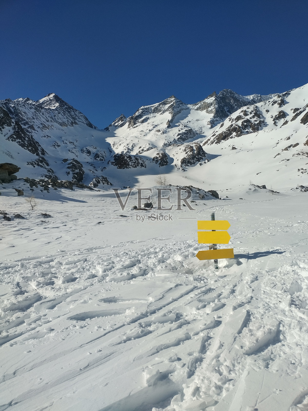 山区劳驾照片摄影图片