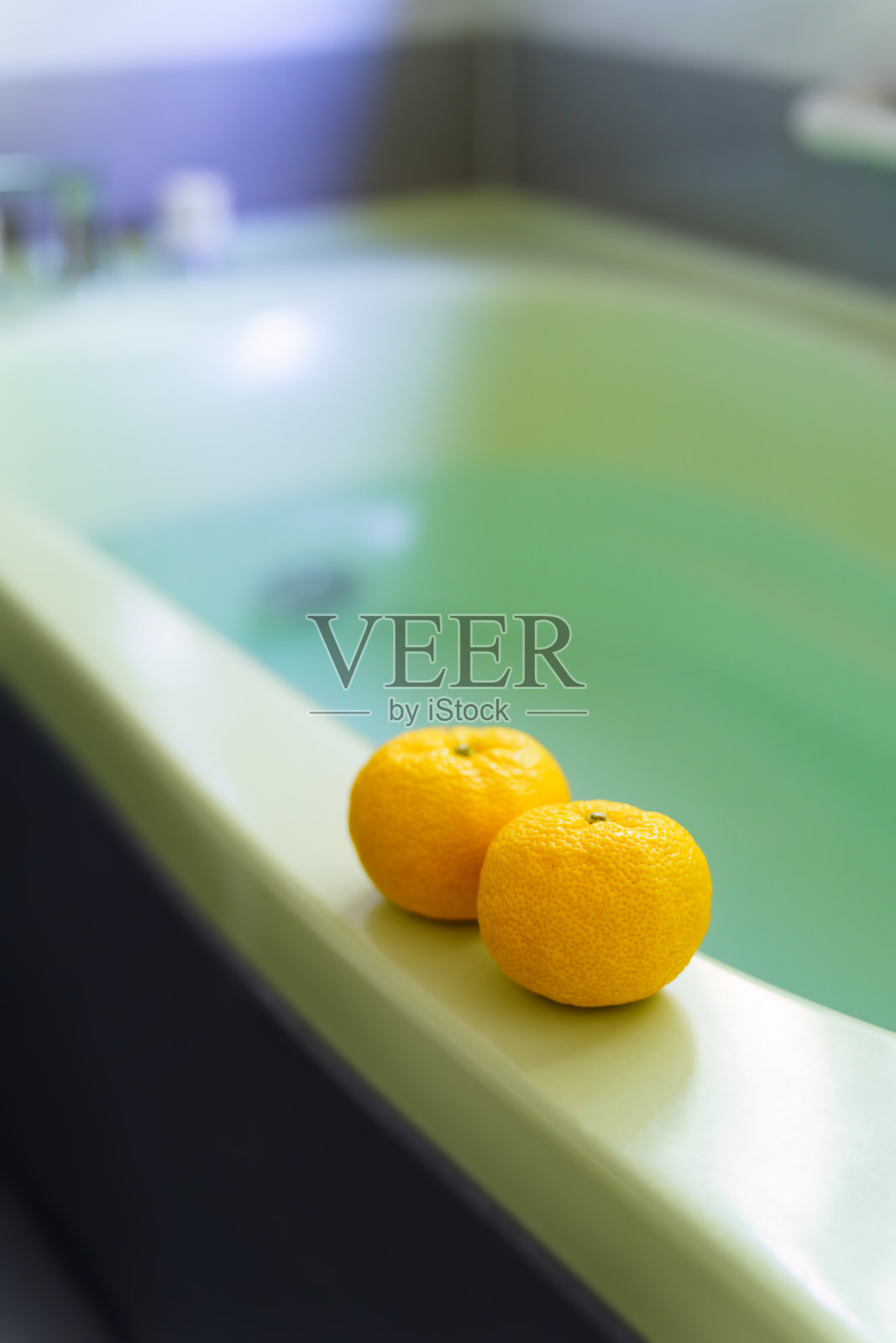 日本香橼热水“柚子浴”照片摄影图片