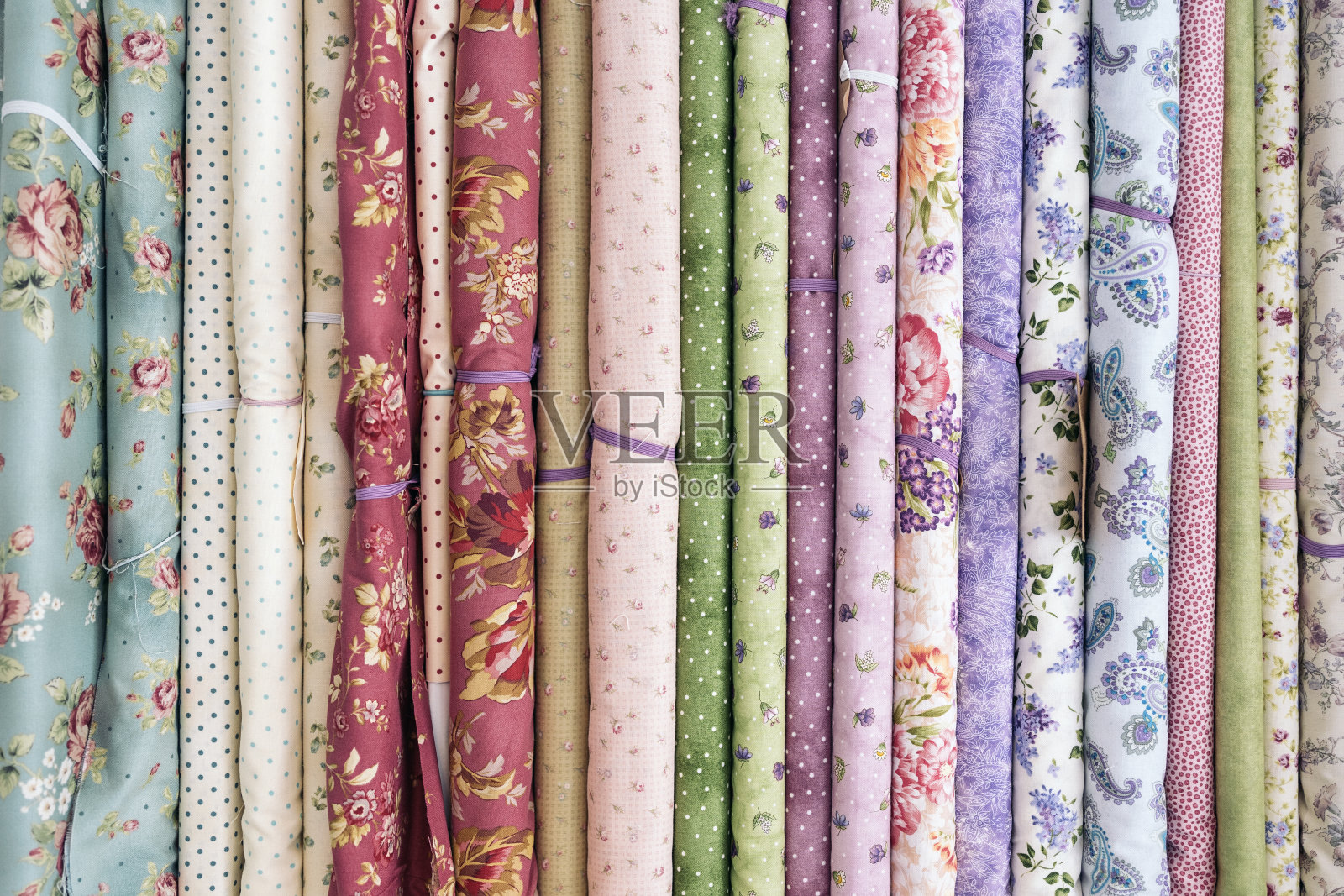 织物卷在工作室照片摄影图片