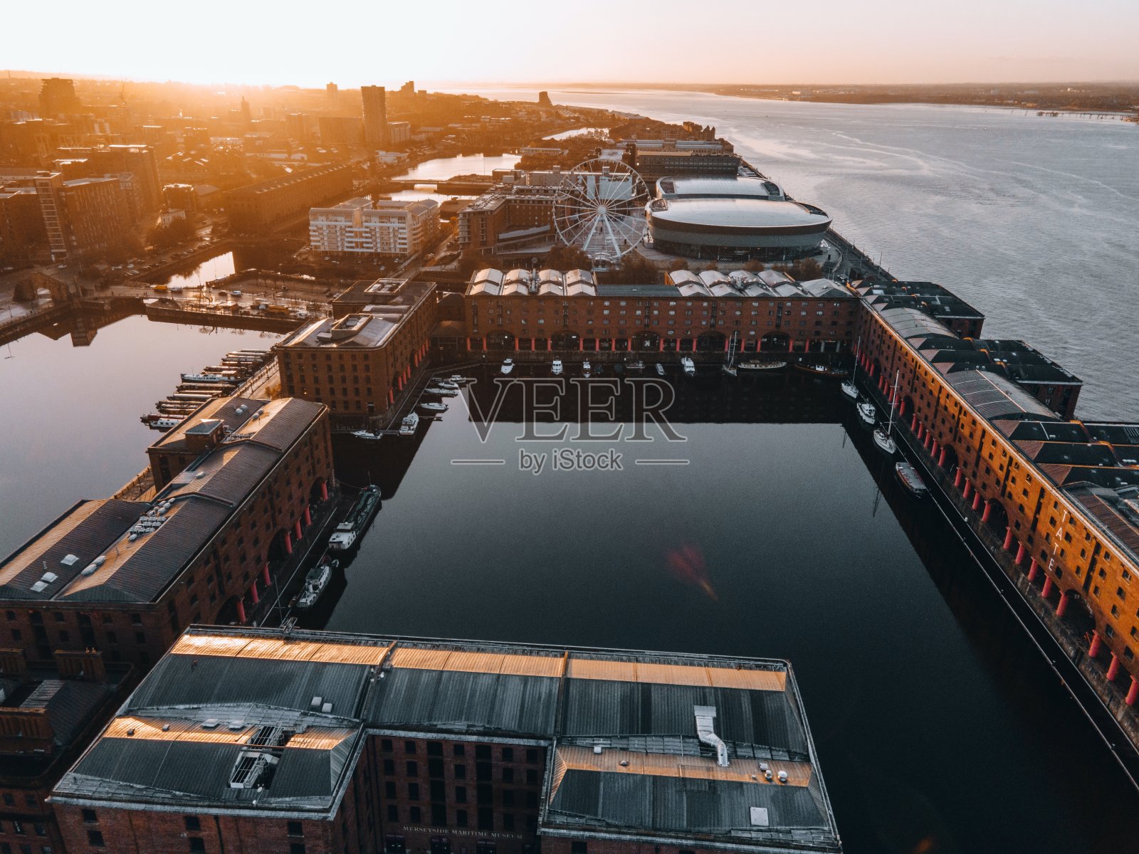 无人机拍摄的英国利物浦照片摄影图片