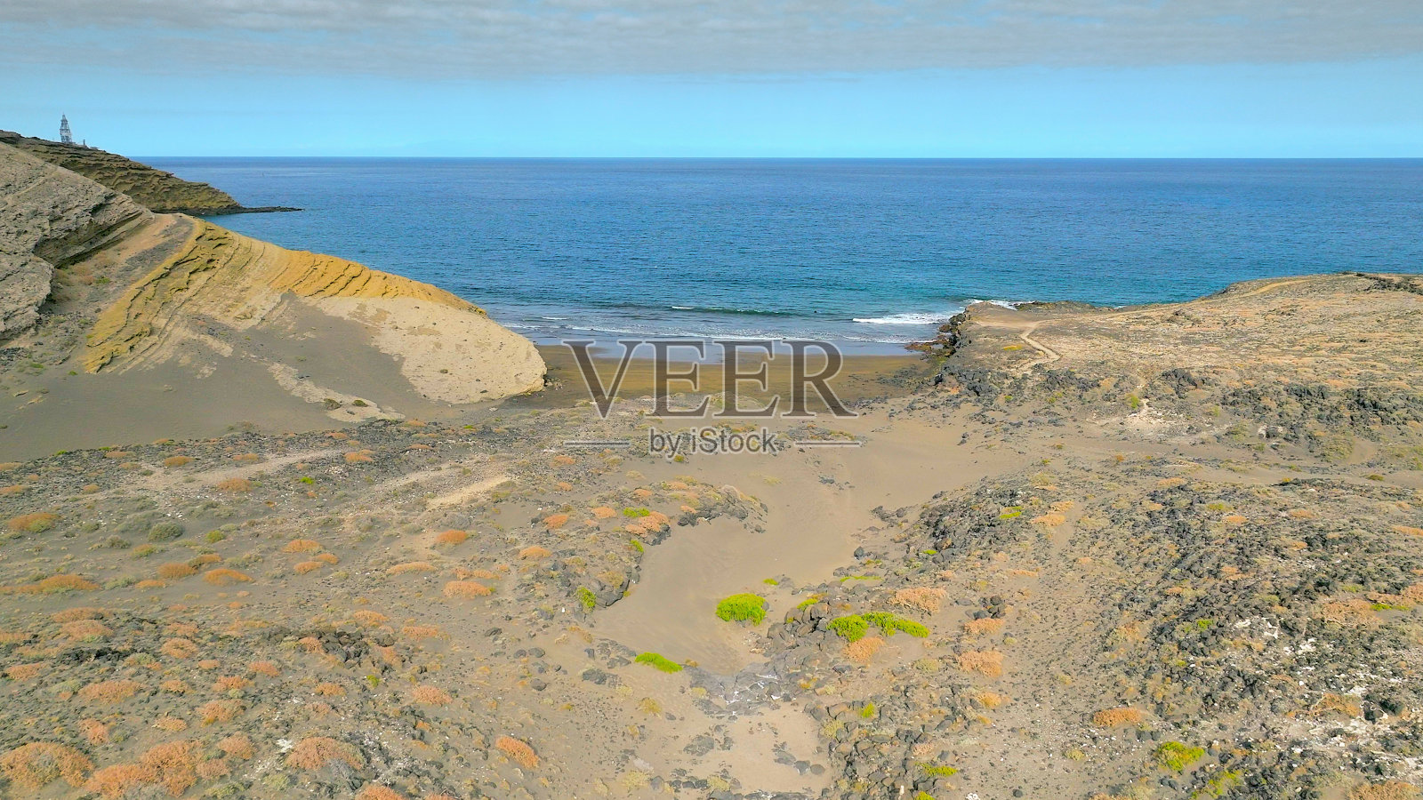 Aerial view of "Pelada" beach at the natural reserve of "Montaña Pelada" in Tenerife (Canary Islands). Drone shot照片摄影图片