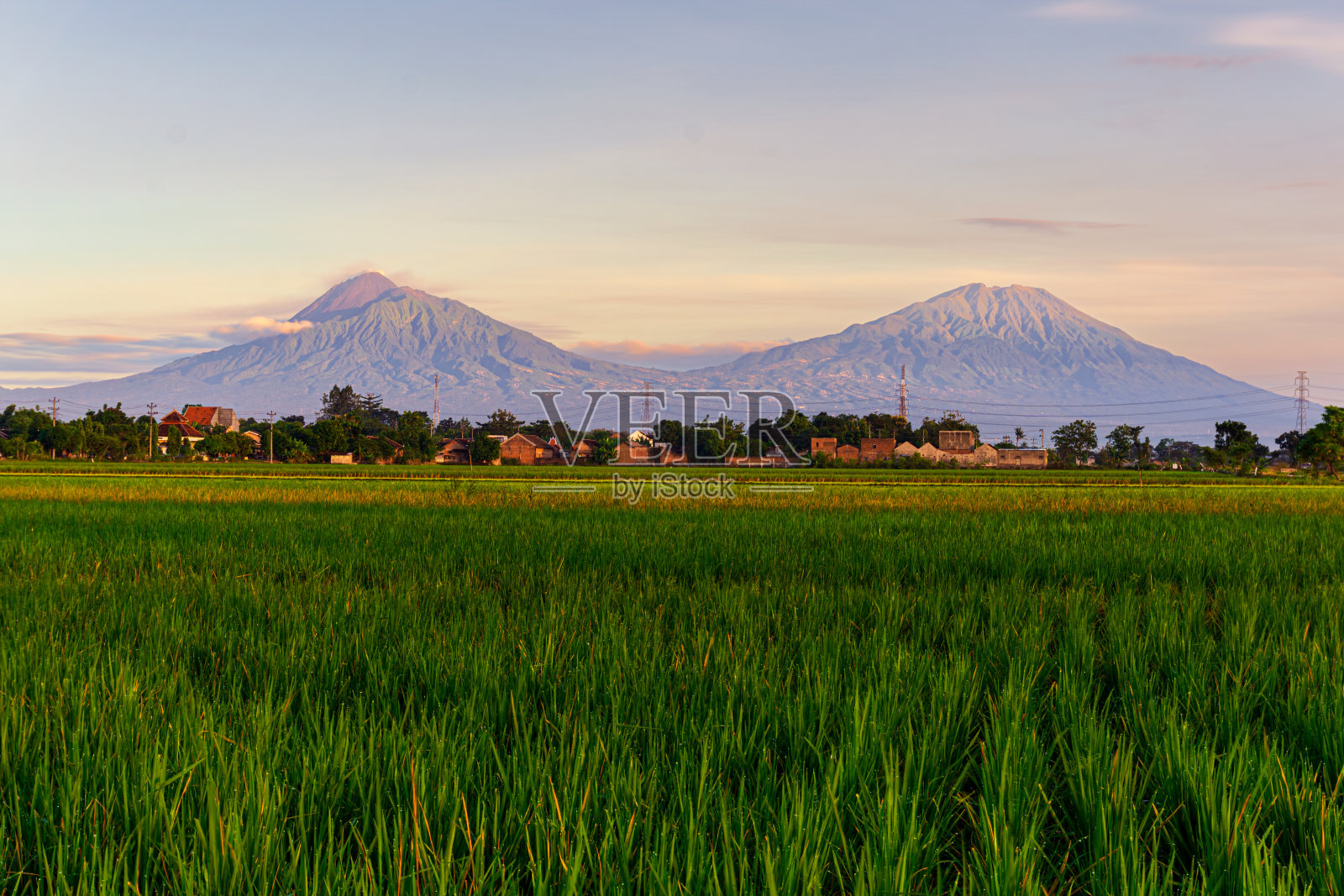 两山照片摄影图片