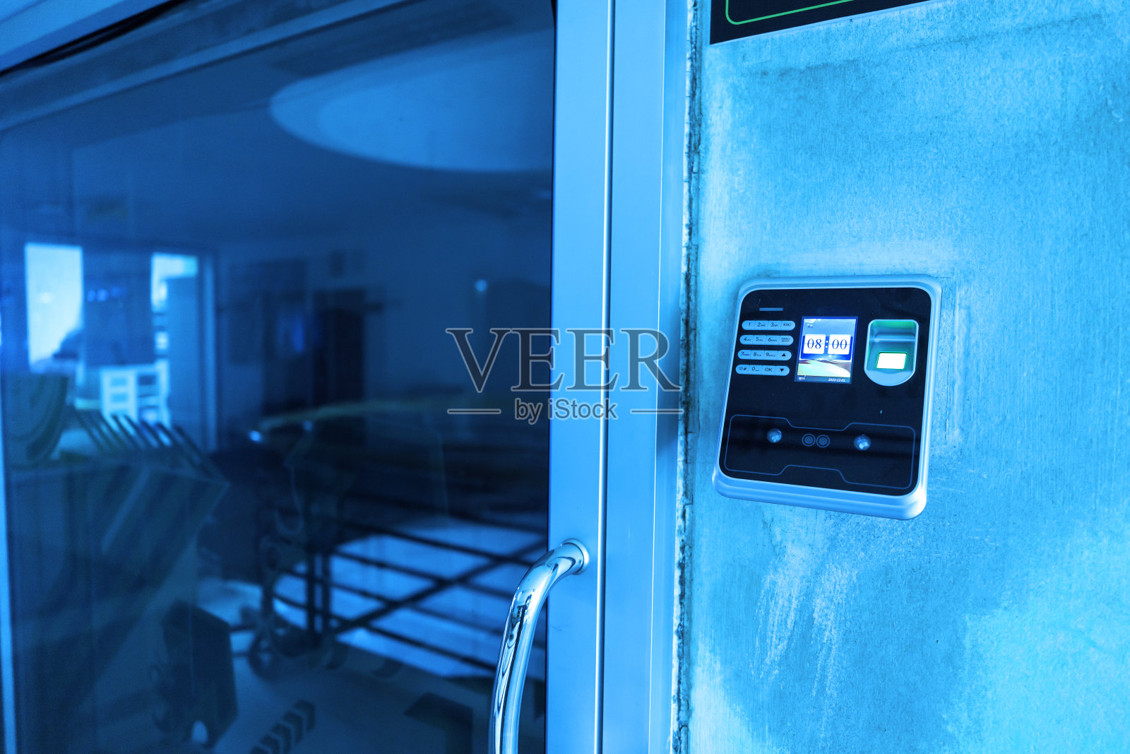 指纹机服务器机房安全。照片摄影图片