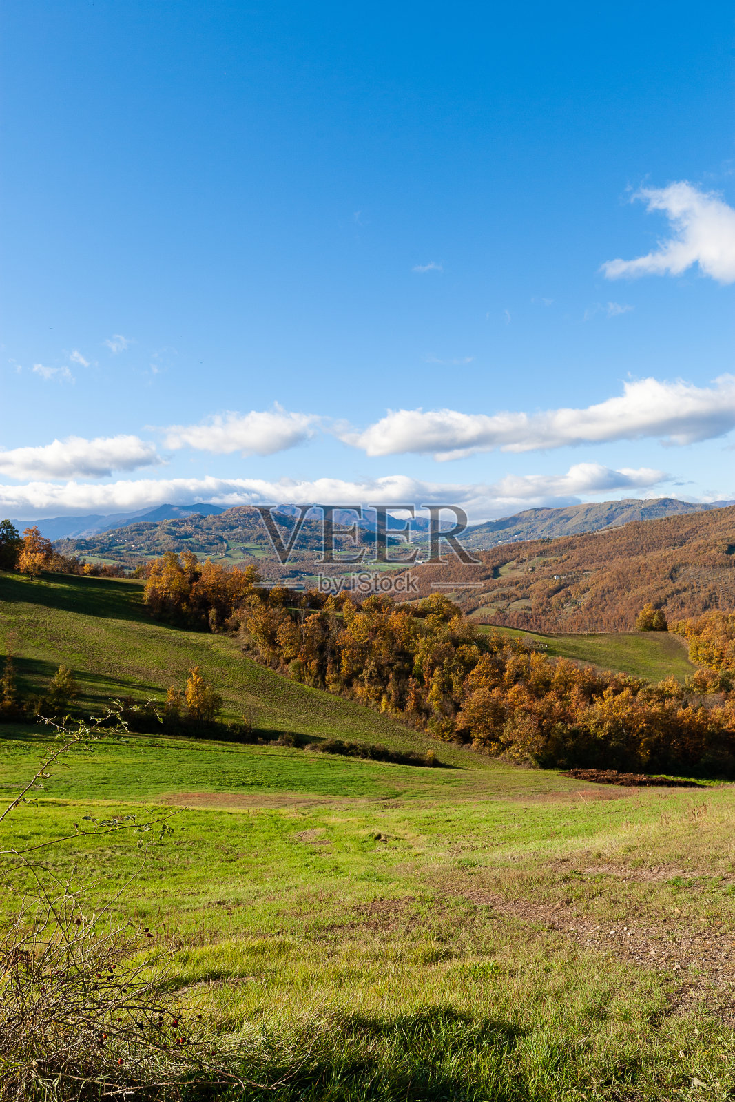 秋天的山景照片摄影图片