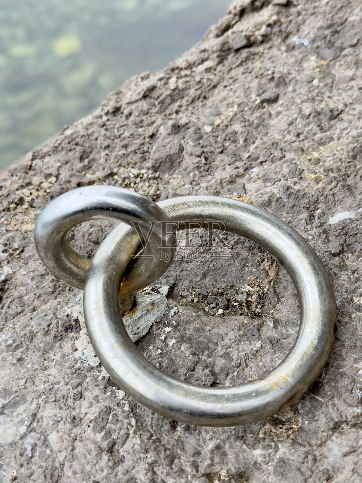 系船用不锈钢圈照片摄影图片