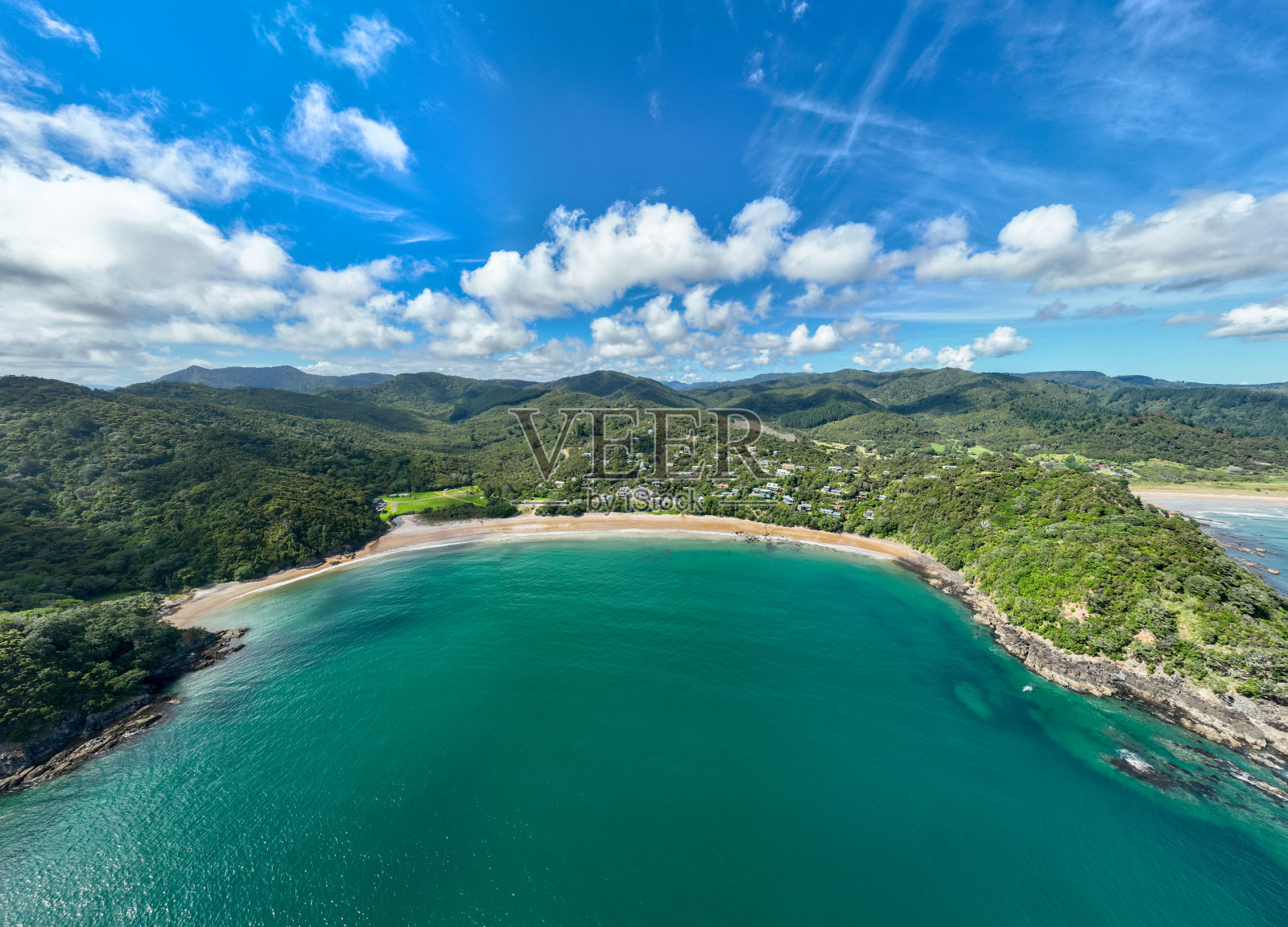 新西兰北岛的空中海岸线照片摄影图片