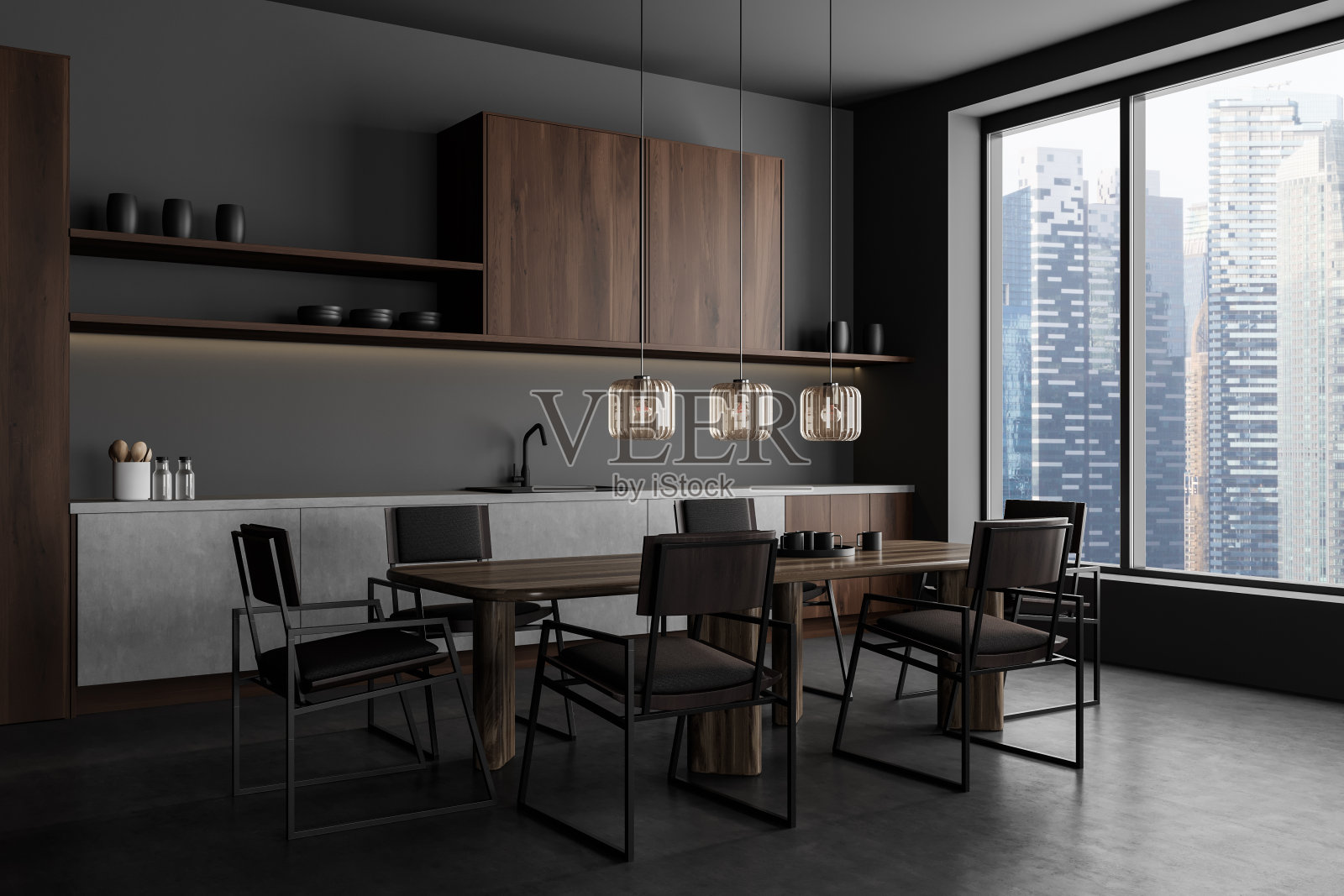 黑暗的厨房内部有餐桌和烹饪角，全景窗户照片摄影图片