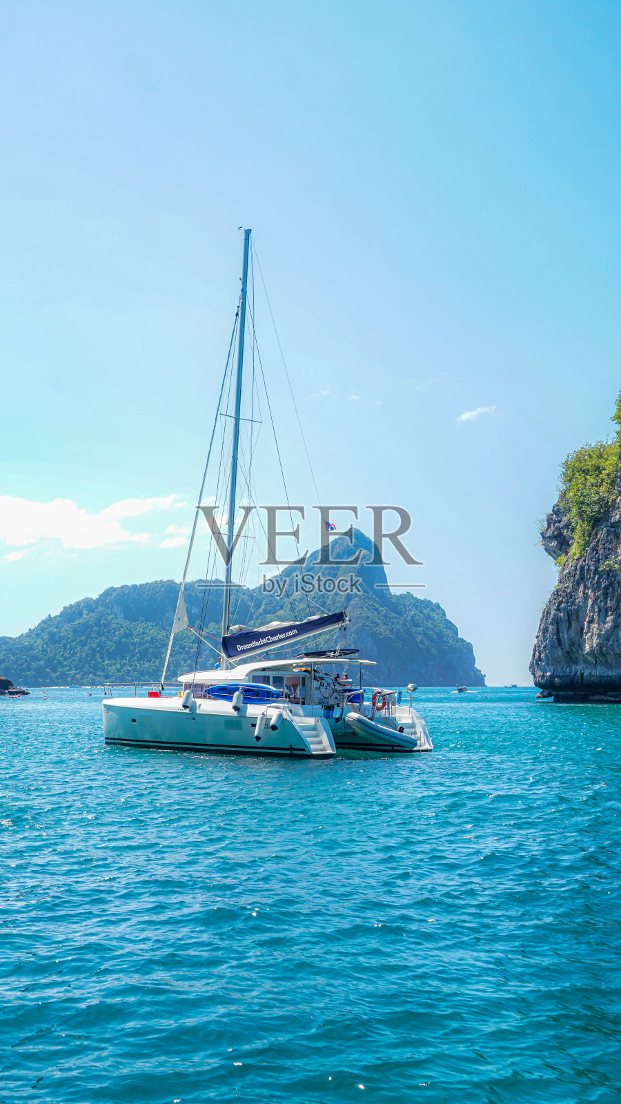 世界闻名的长尾船之旅和冒险。照片摄影图片