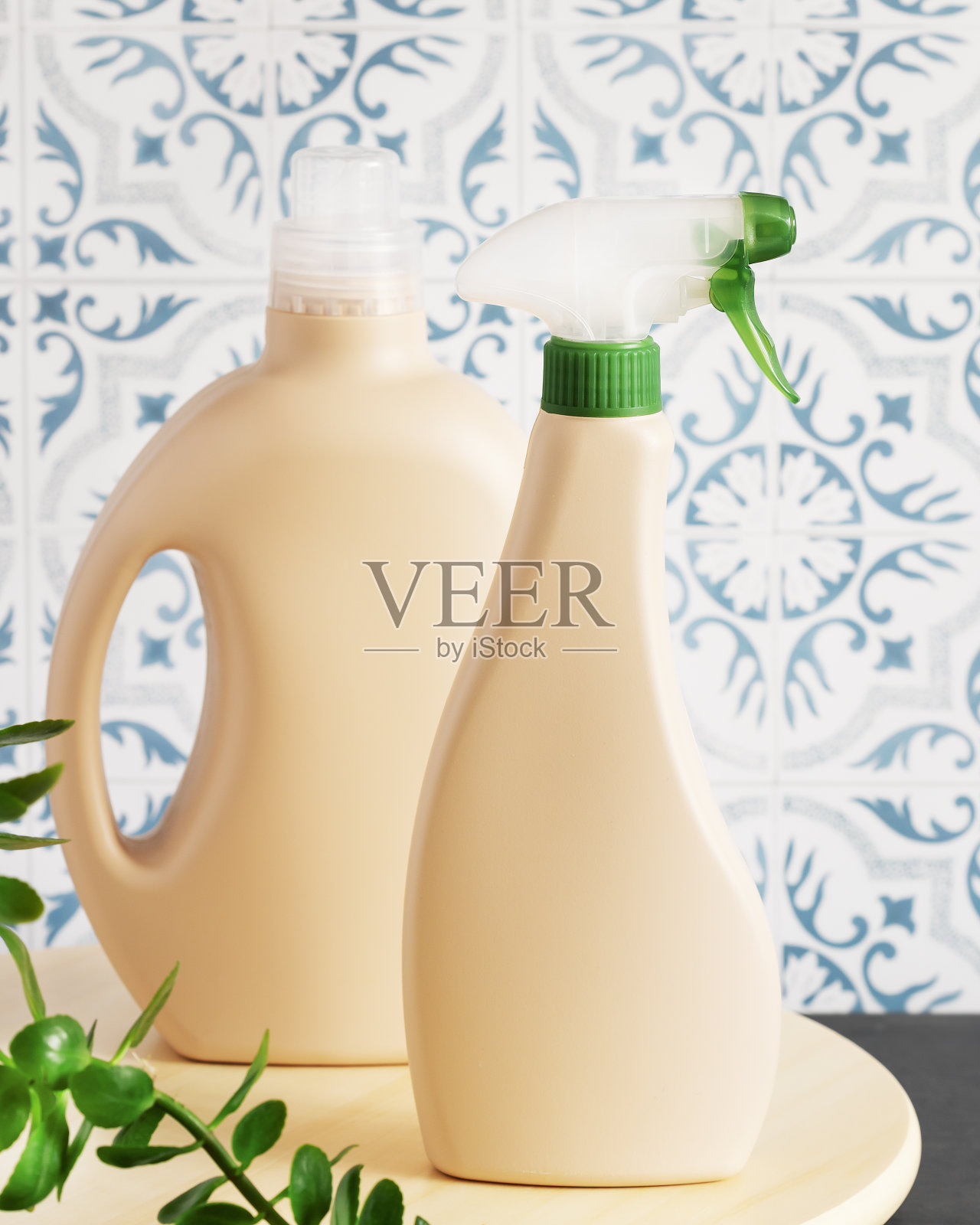 装在木板上的天然清洁剂照片摄影图片