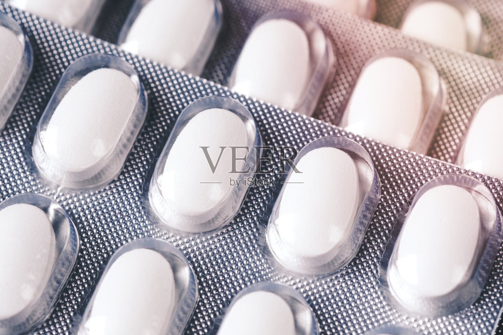 吸塑包装离子表的药丸特写照片摄影图片