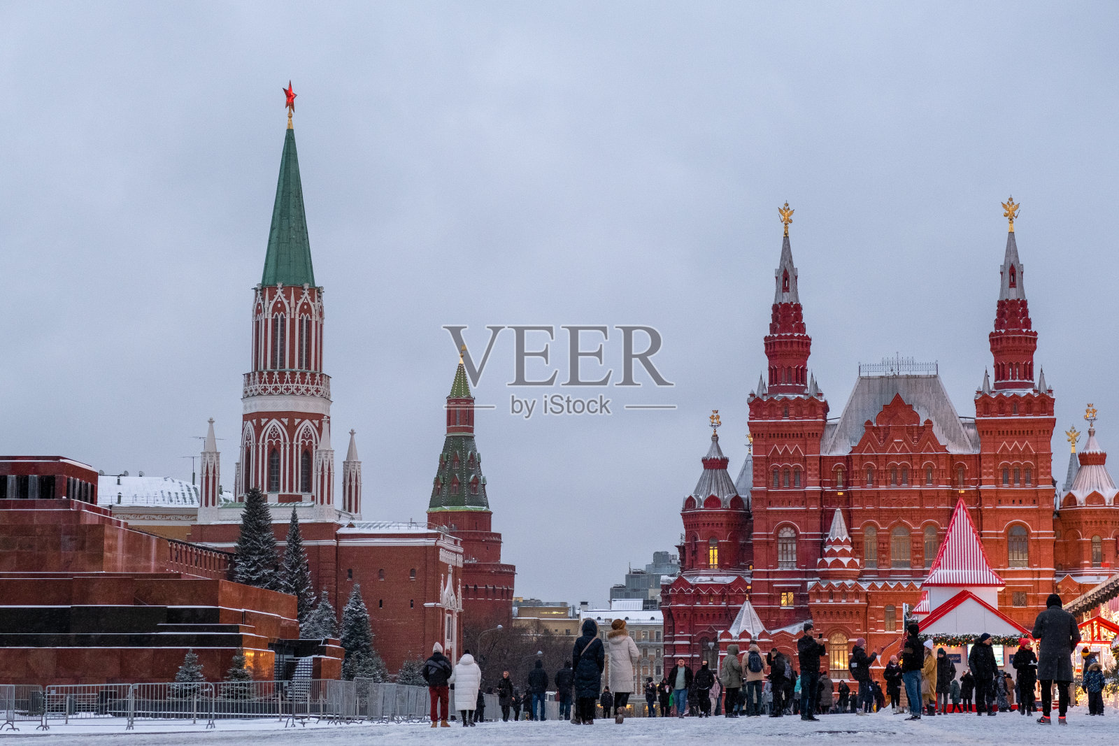 莫斯科的圣诞装饰。除夕的准备工作照片摄影图片