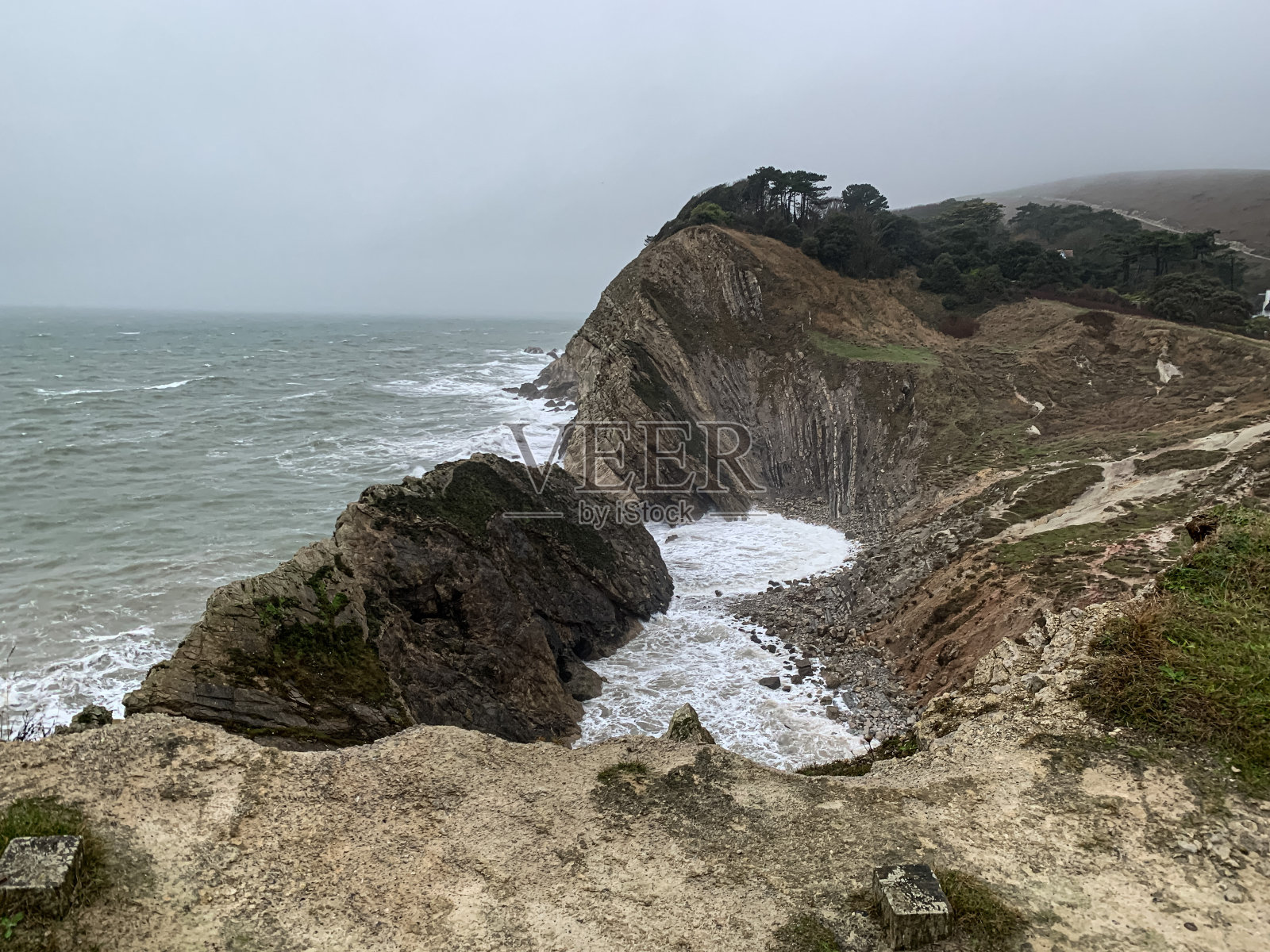 冬季多塞特郡的侏罗纪海岸。寒冷的冬天照片摄影图片