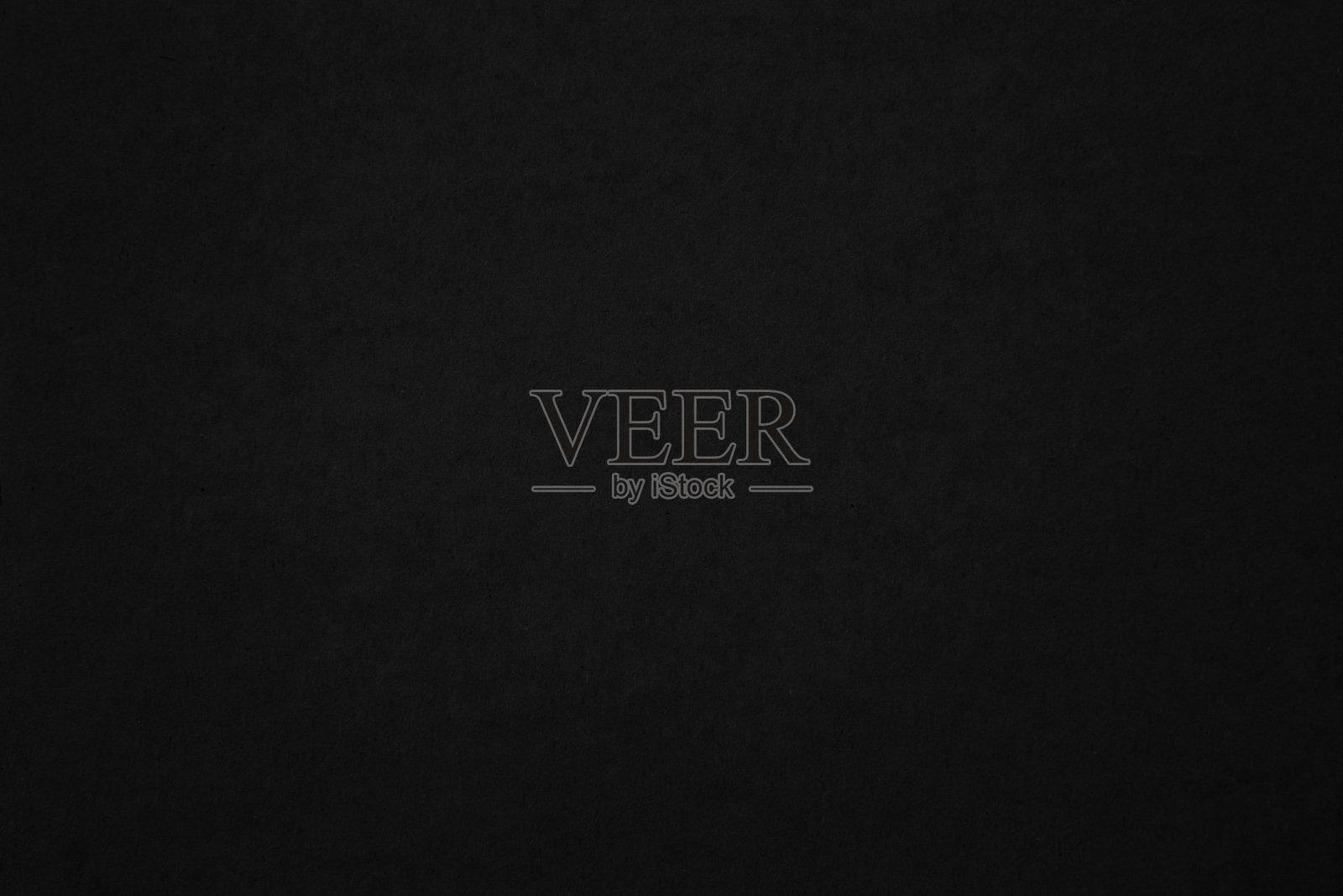 黑色纸张纹理背景。黑色空白纸板页。旧的复古页黑色垃圾小插图。图案粗糙的艺术乡村垃圾信。材料纸板与复制空间的豪华文本。照片摄影图片