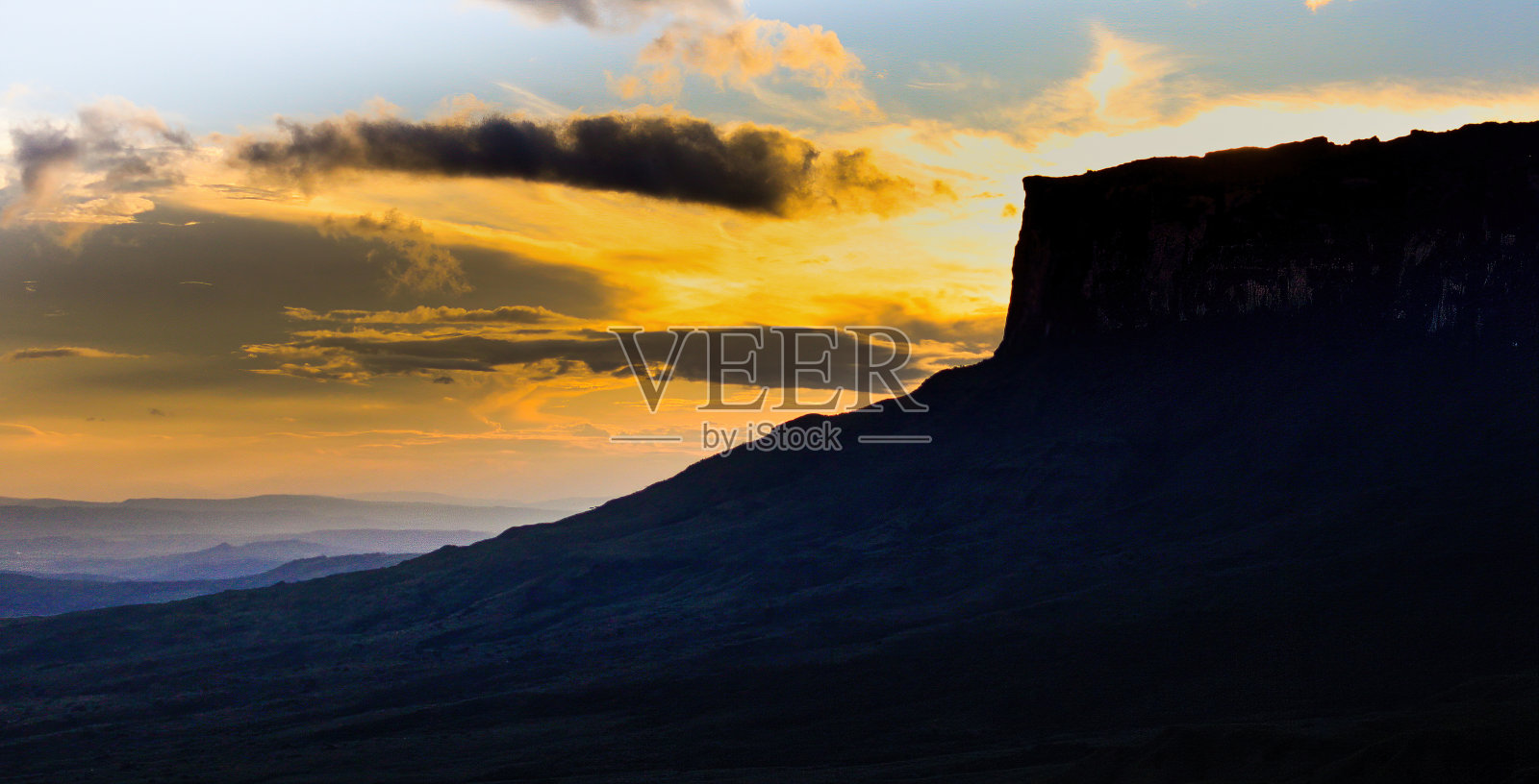 罗赖马山照片摄影图片