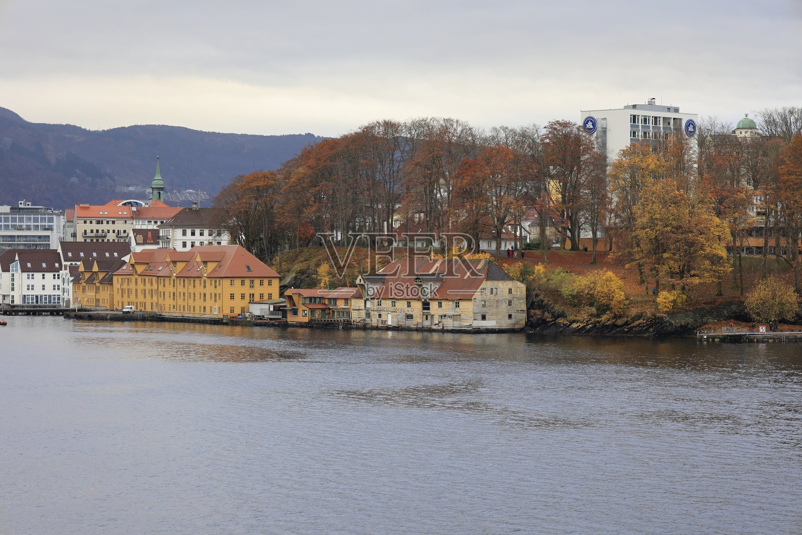 挪威卑尔根港的景色照片摄影图片