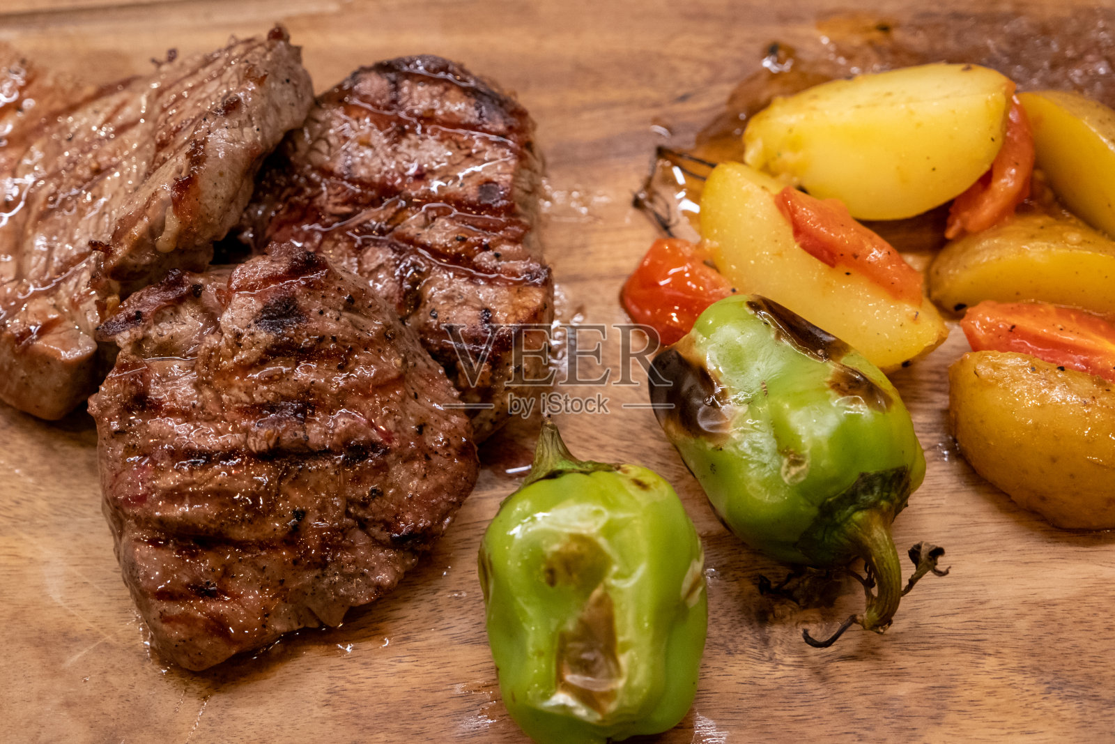 烤牛排照片摄影图片