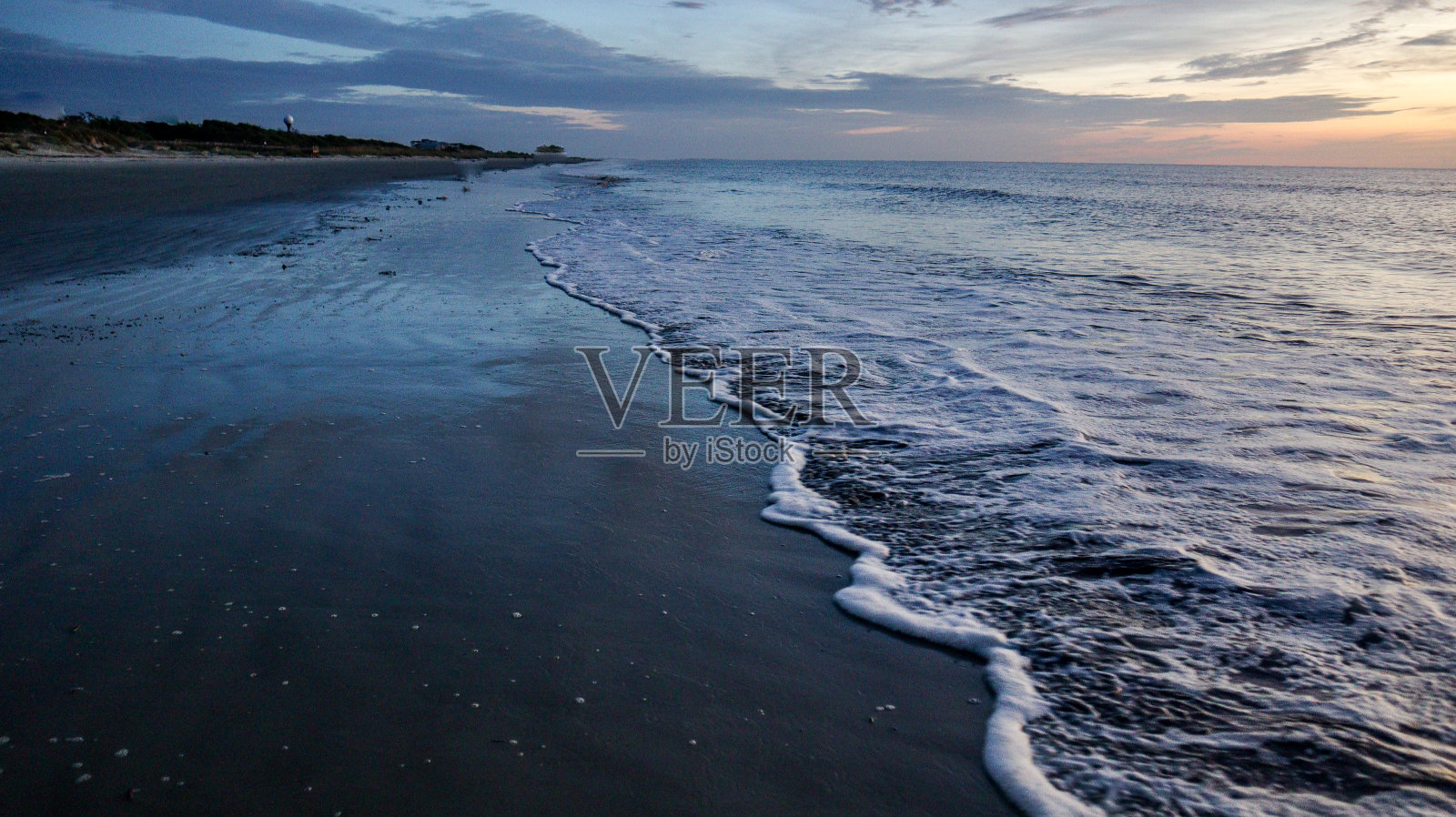 杰基尔海滩扫荡照片摄影图片