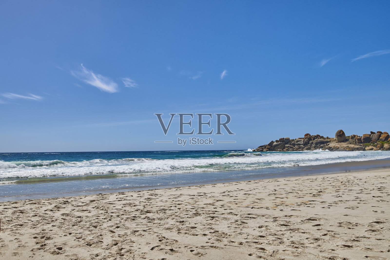 美丽的兰迪德诺海滩和周边环境照片摄影图片