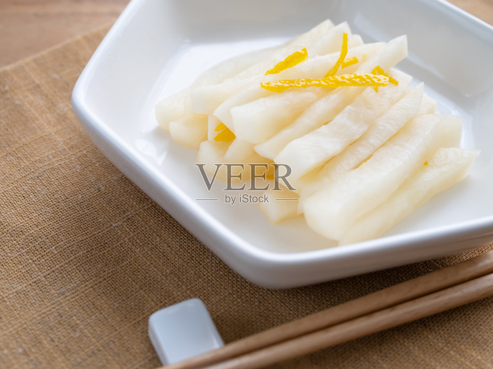 柚子腌白萝卜照片摄影图片