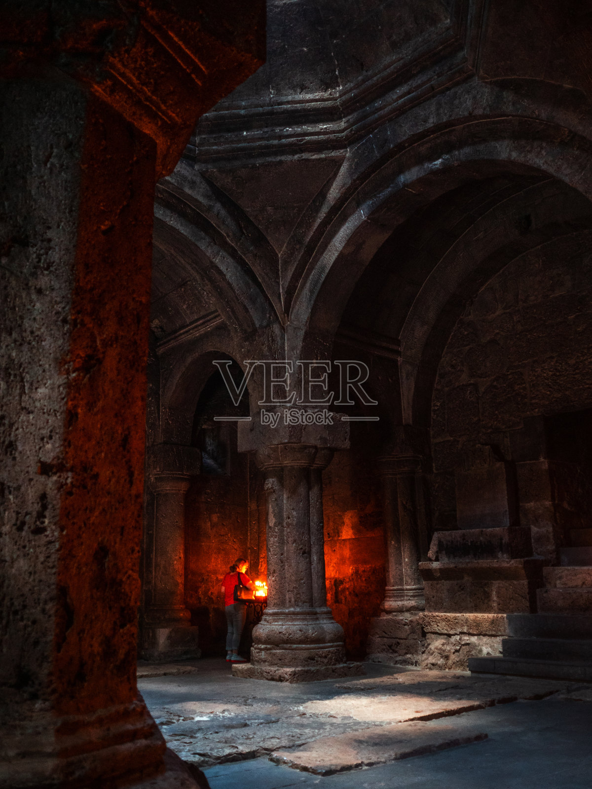 Haghartsin是一座建于11 - 13世纪的亚美尼亚修道院，照片摄影图片