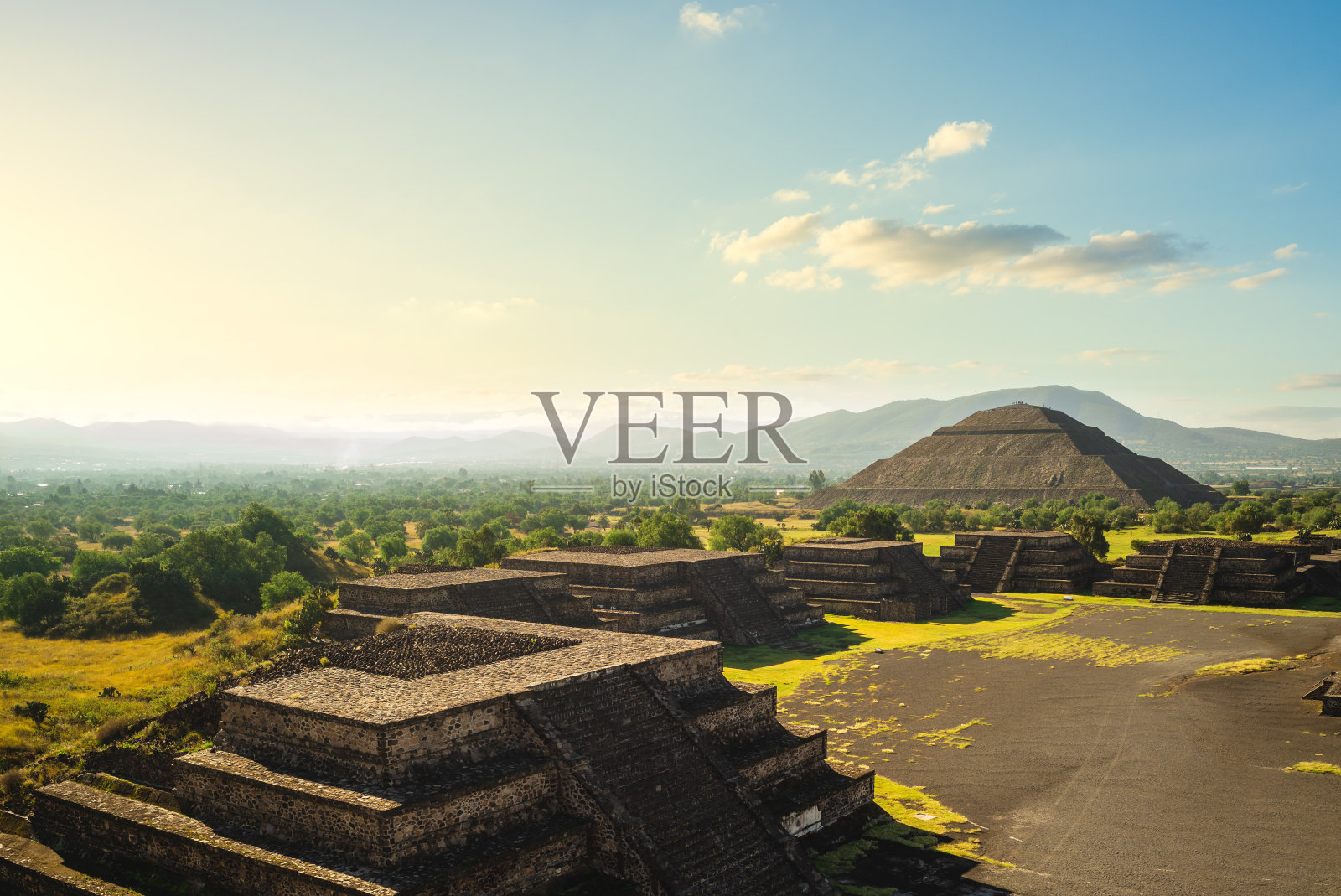 特奥蒂瓦坎的太阳金字塔，联合国教科文组织世界遗产照片摄影图片