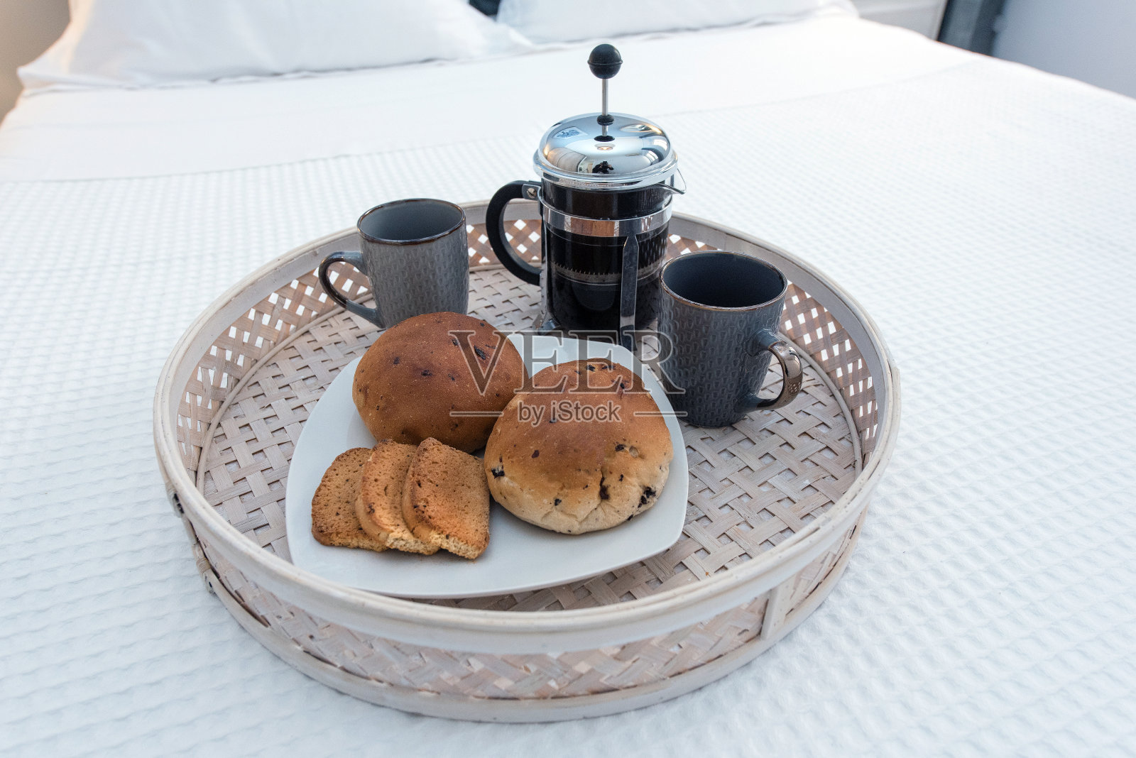 床上早餐照片摄影图片