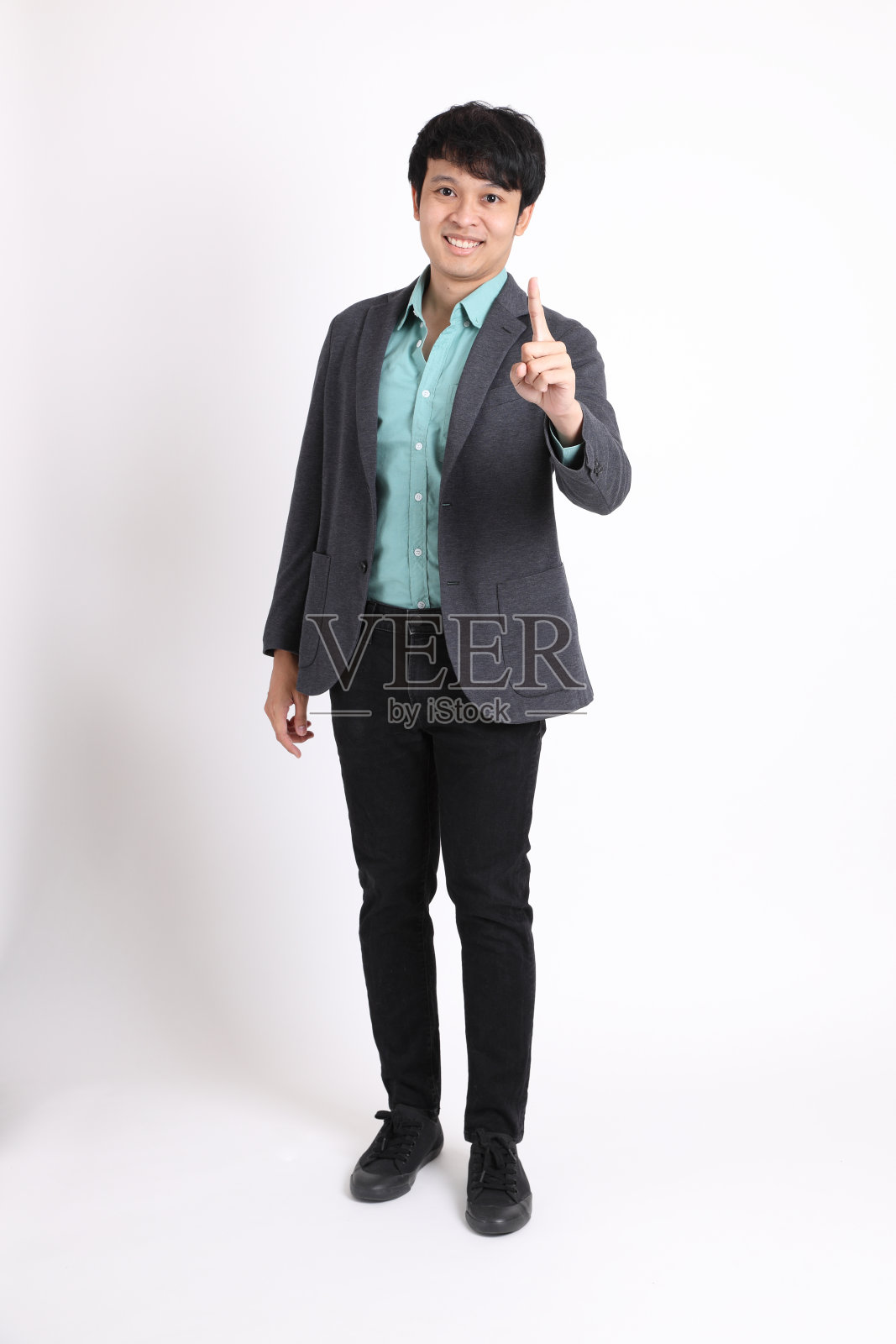 年轻的亚洲商人照片摄影图片