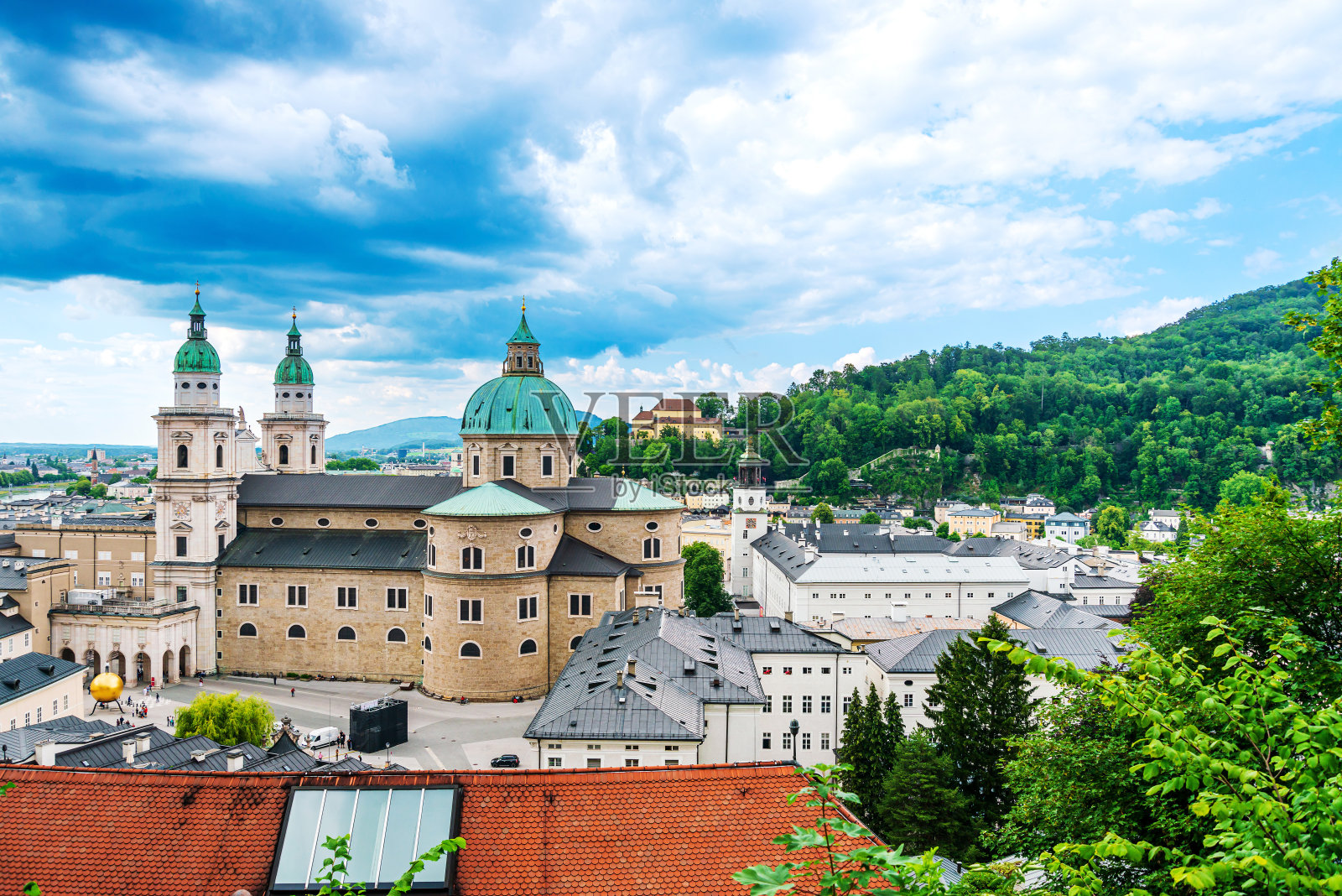 萨尔茨堡大教堂是17世纪罗马天主教大主教区的巴洛克式大教堂照片摄影图片