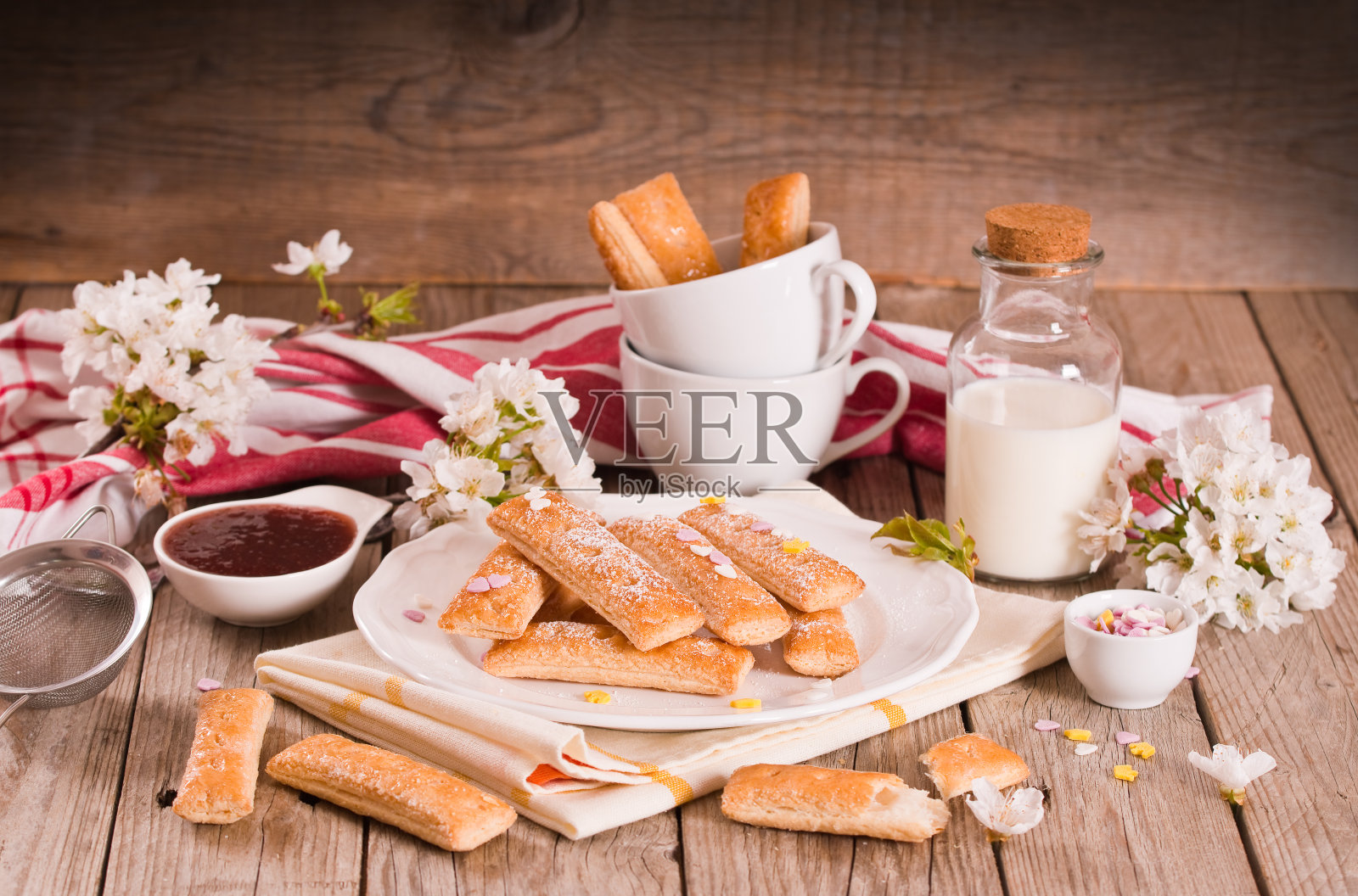 松饼饼。照片摄影图片