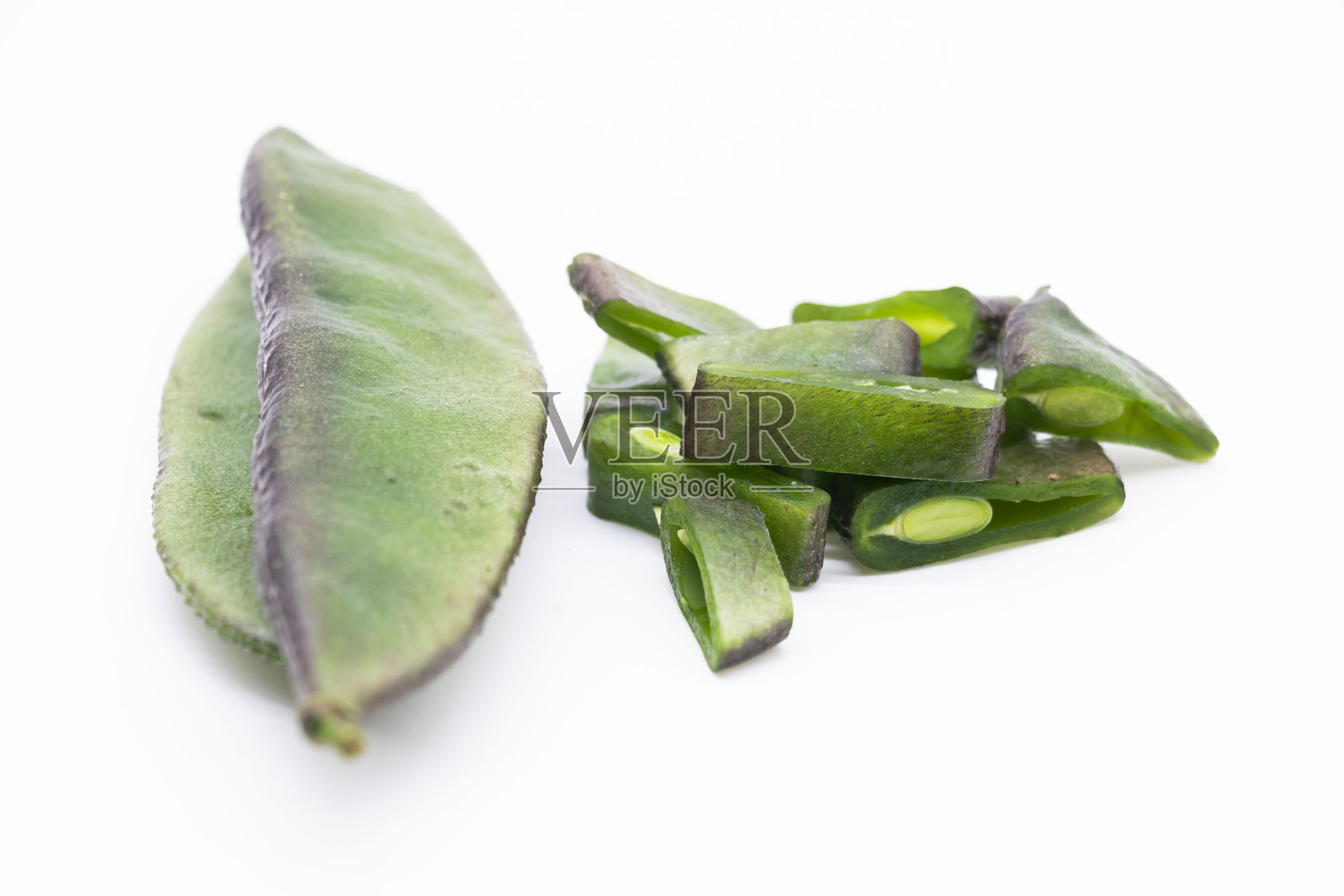 新鲜的利马豆或白葡萄酒。照片摄影图片