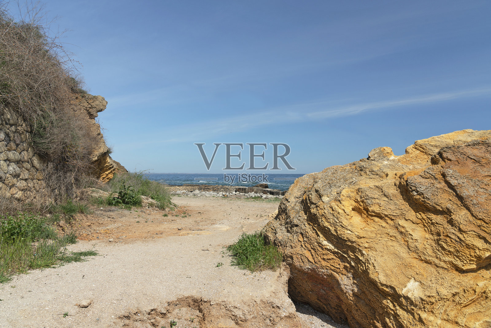 黑海岩石景观，奥德萨海滩阿卡迪亚，乌克兰照片摄影图片