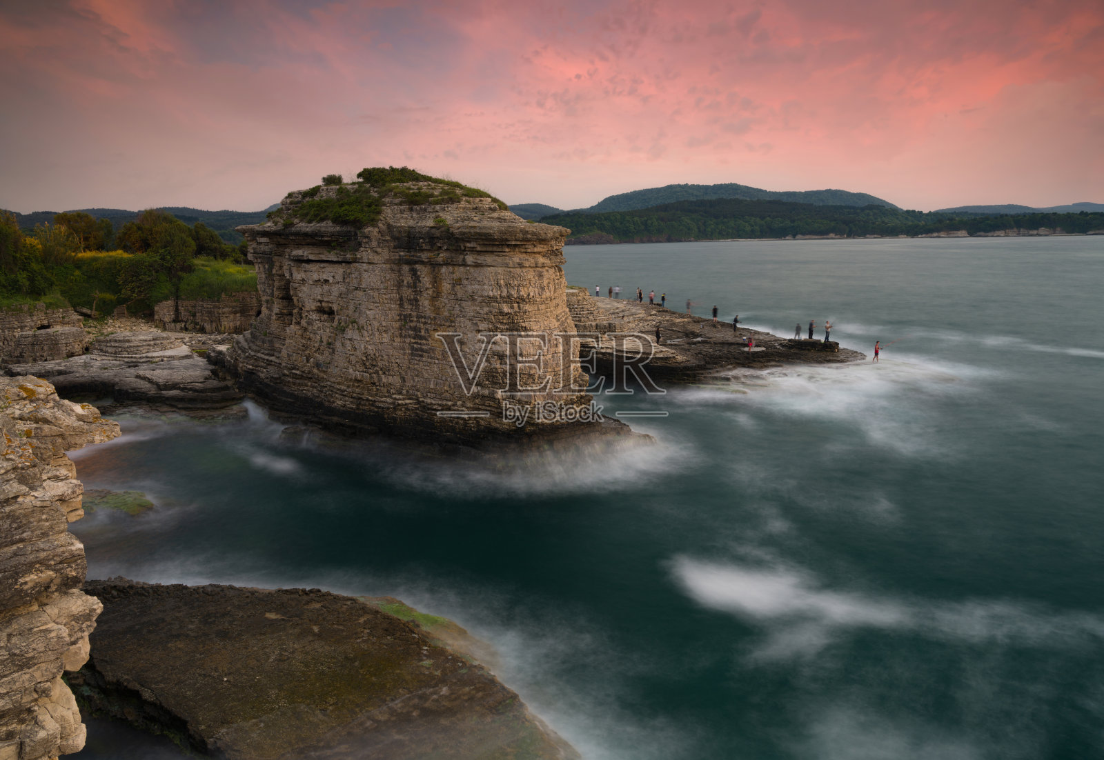 Kerpe悬崖日落照片摄影图片