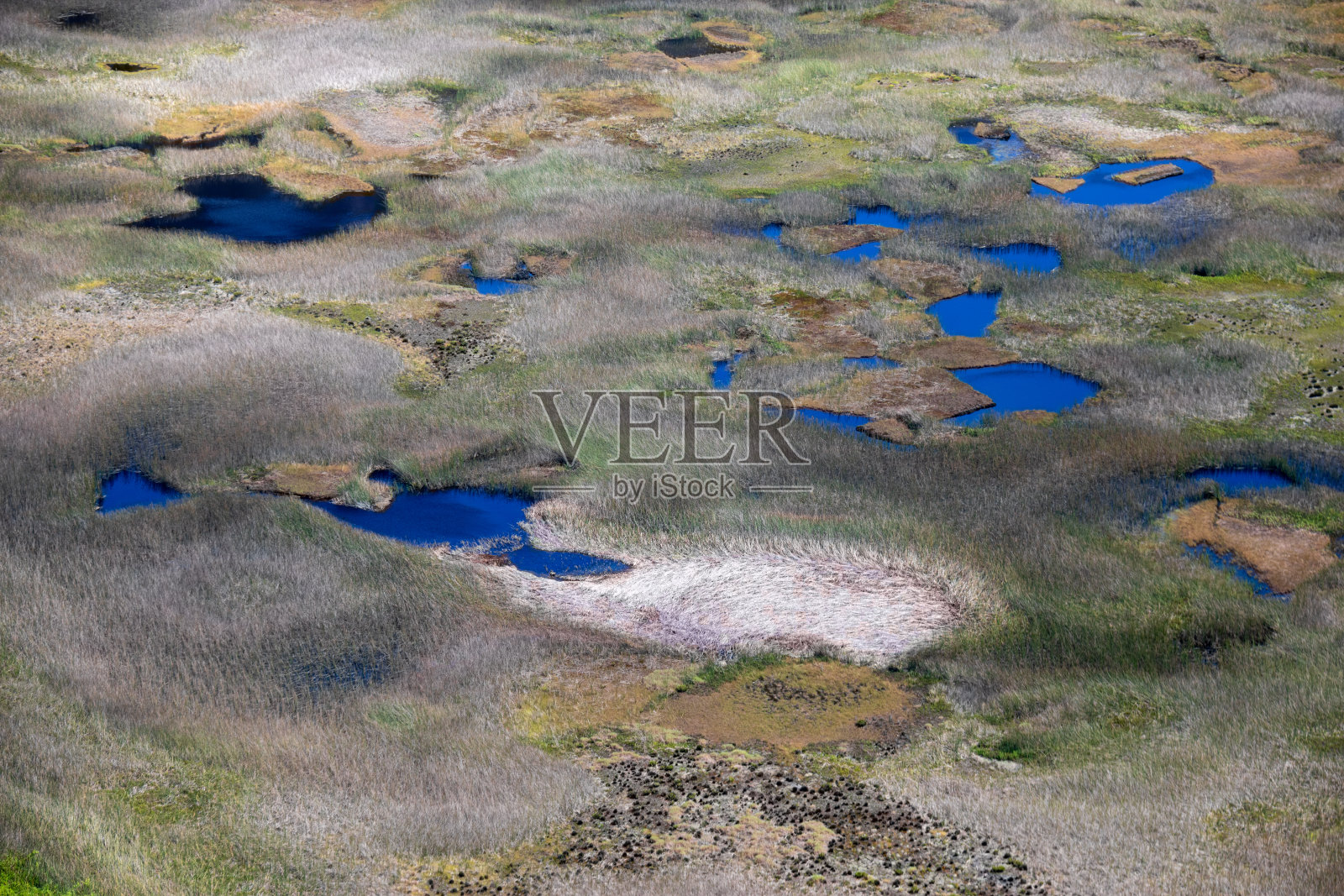 复活节岛的拉诺考火山口湖照片摄影图片